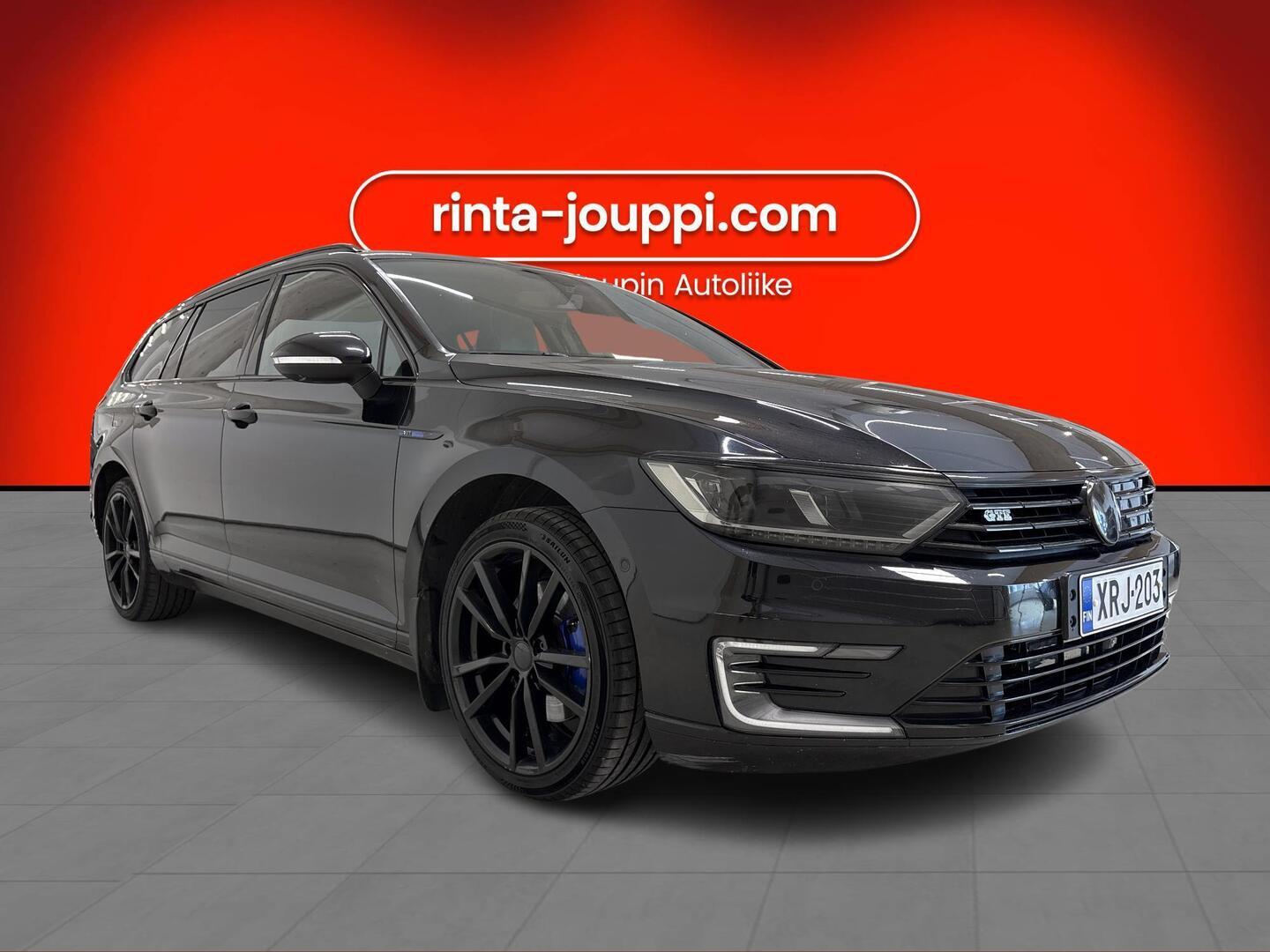 VOLKSWAGEN Passat 2016