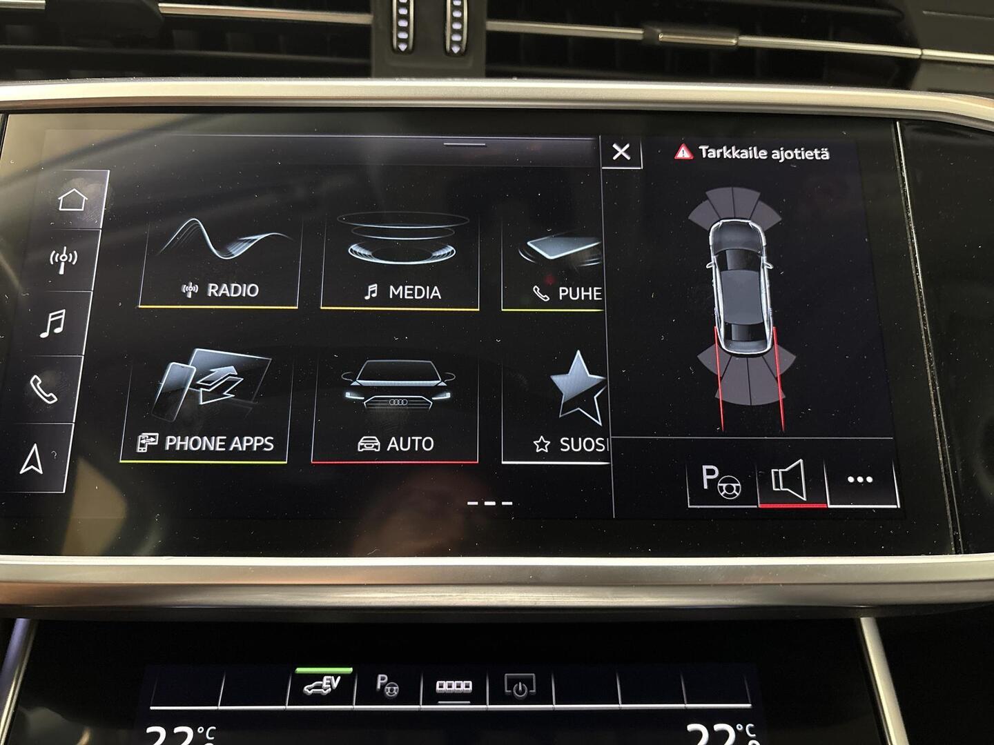 AUDI A6 2022