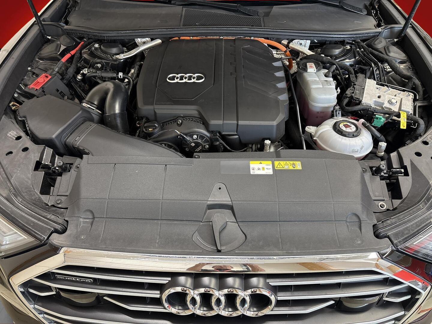AUDI A6 2022