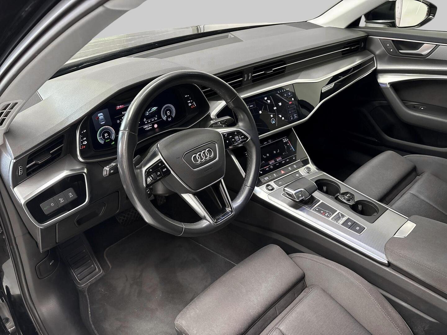 AUDI A6 2022