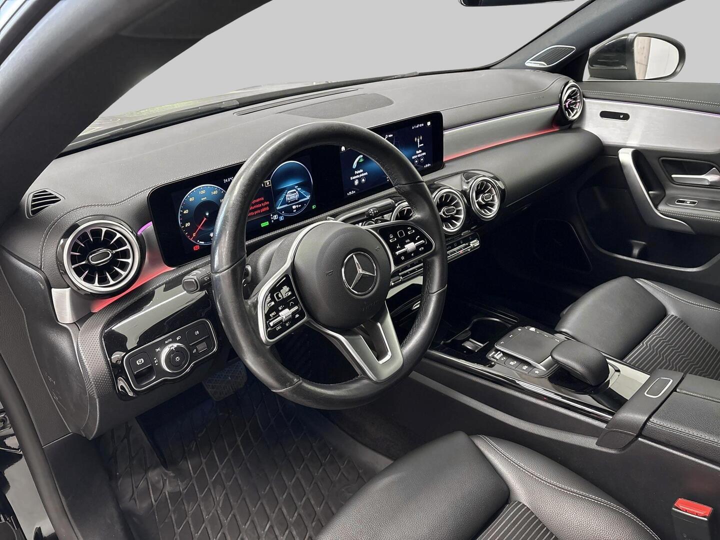 MERCEDES-BENZ CLA 2021