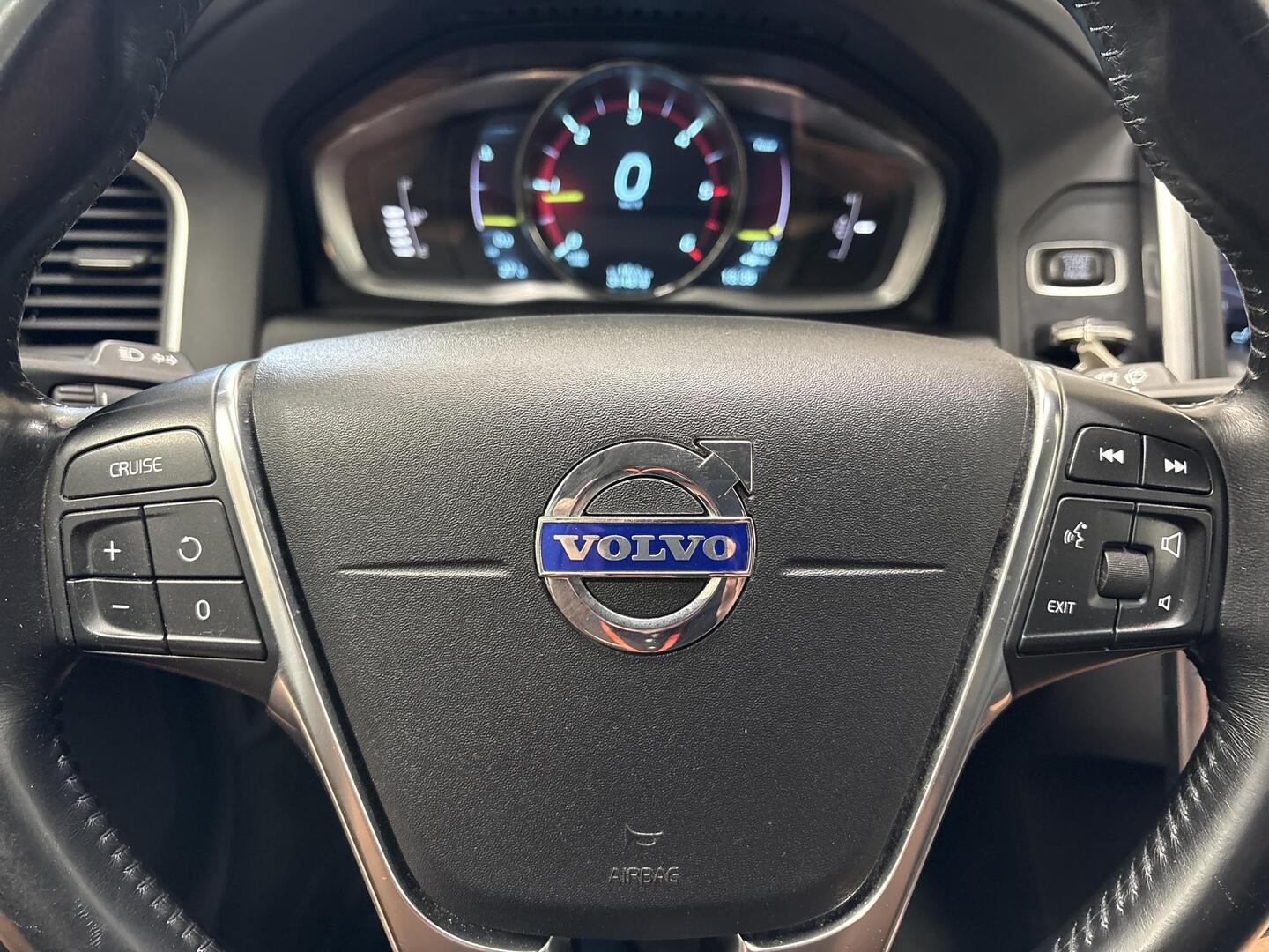 VOLVO XC60 2014
