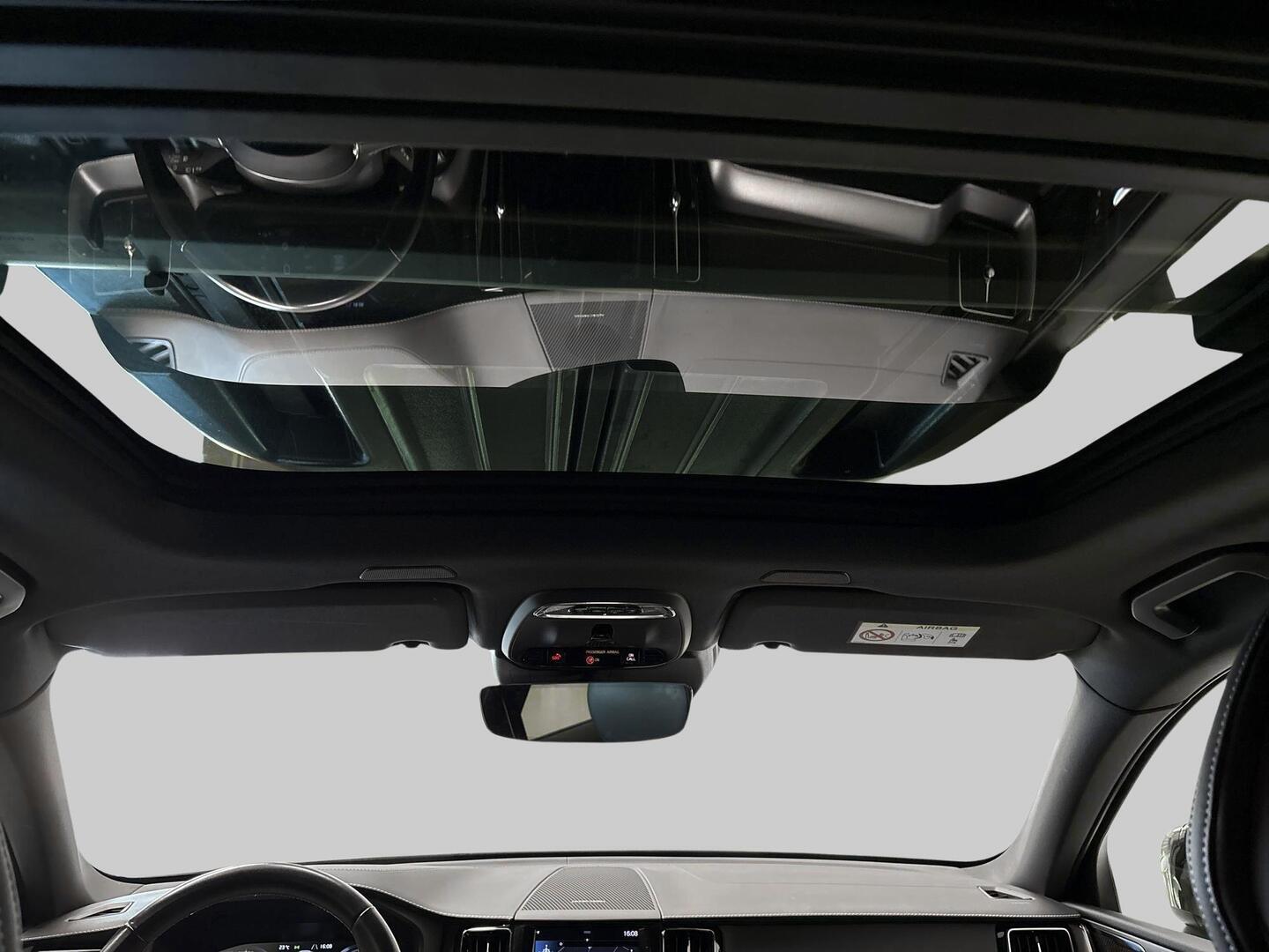 VOLVO XC60 2021