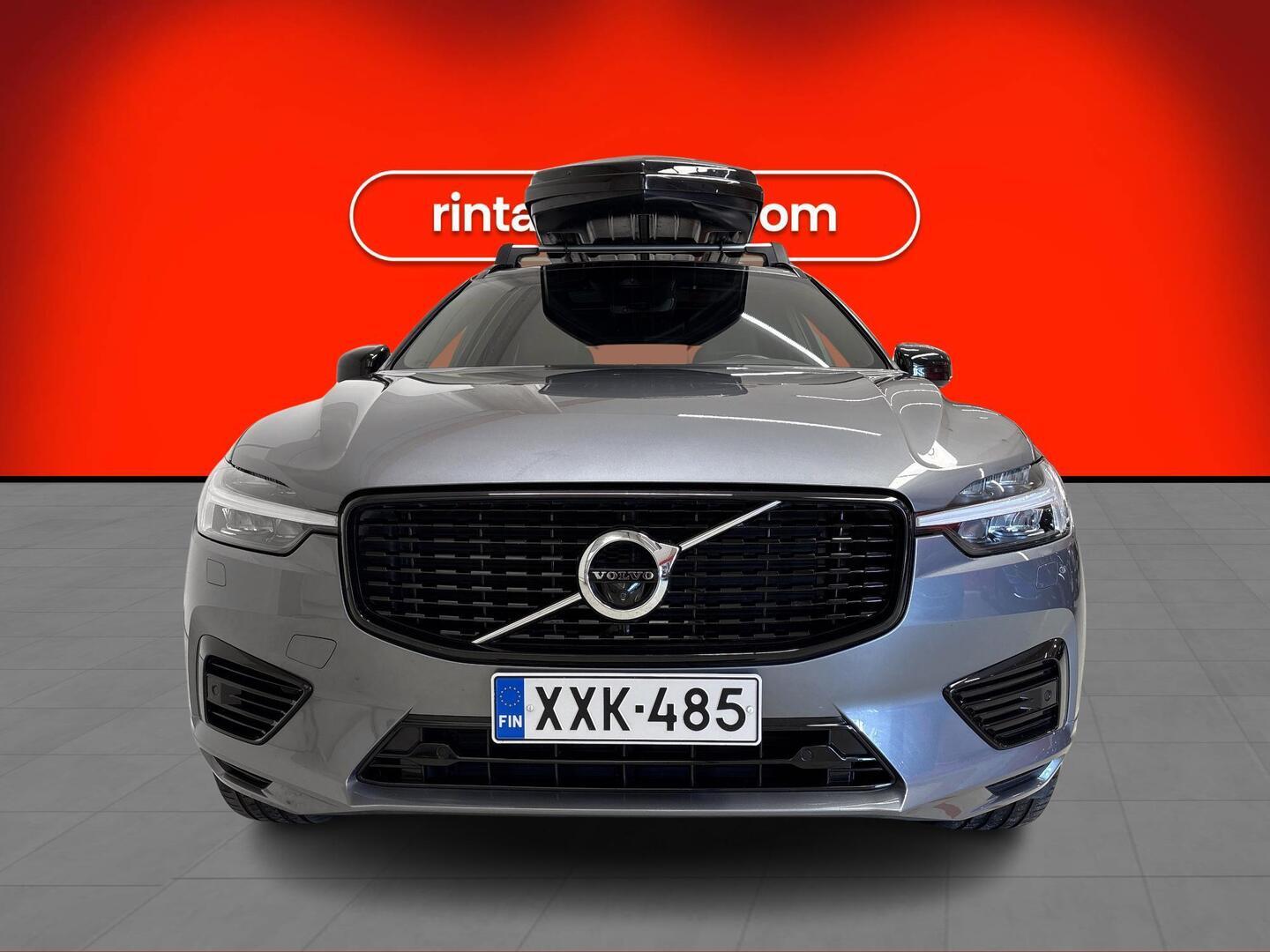 VOLVO XC60 2021