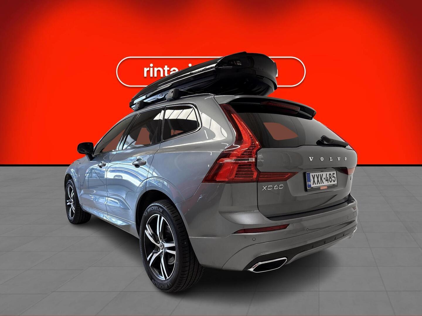 VOLVO XC60 2021