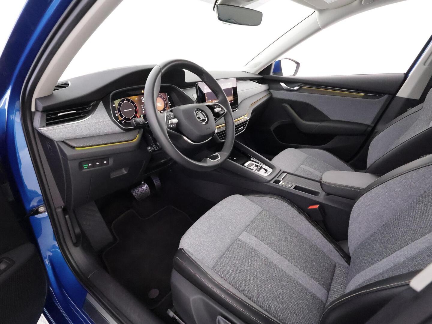 SKODA OCTAVIA 2024