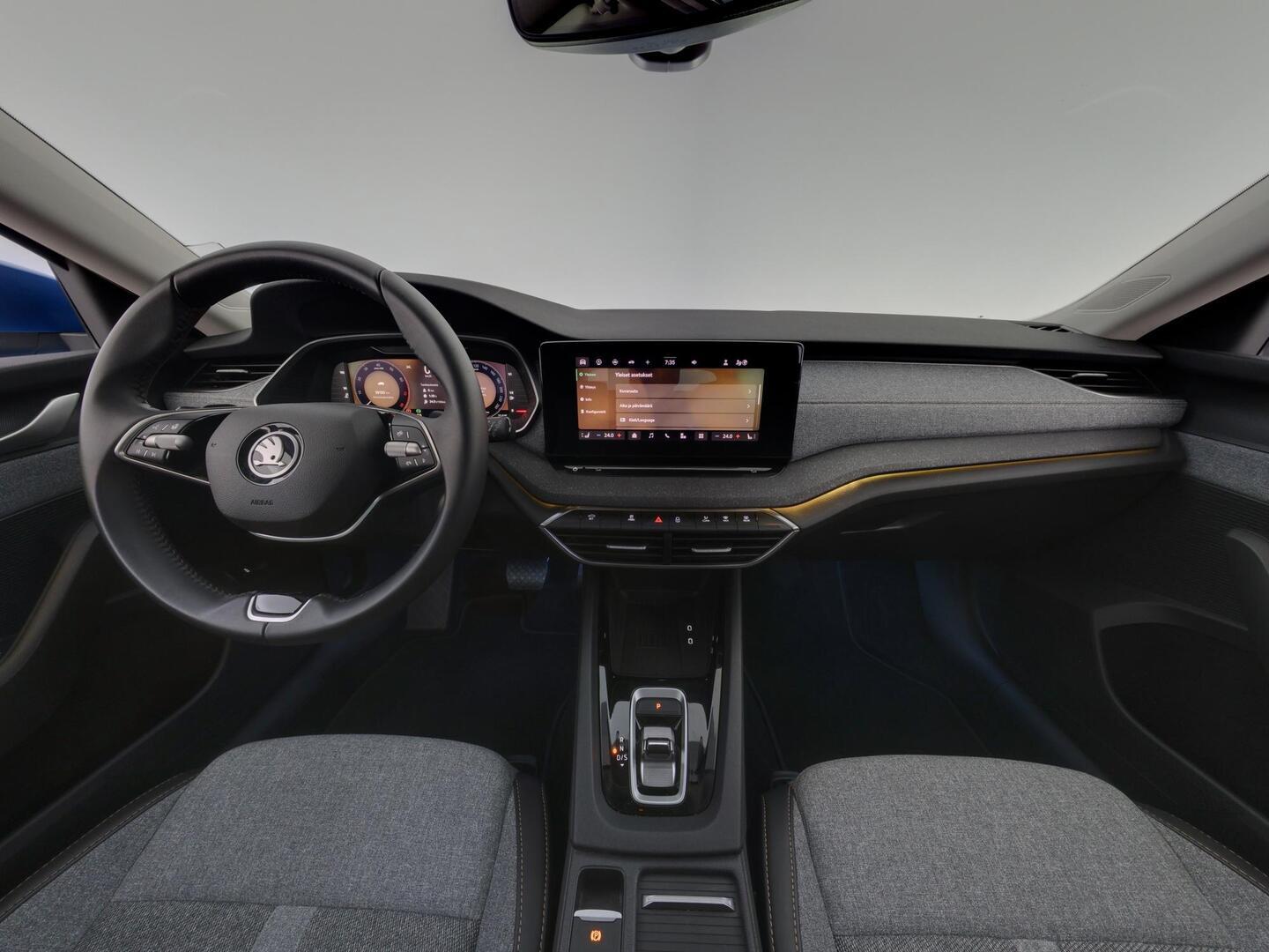 SKODA OCTAVIA 2024
