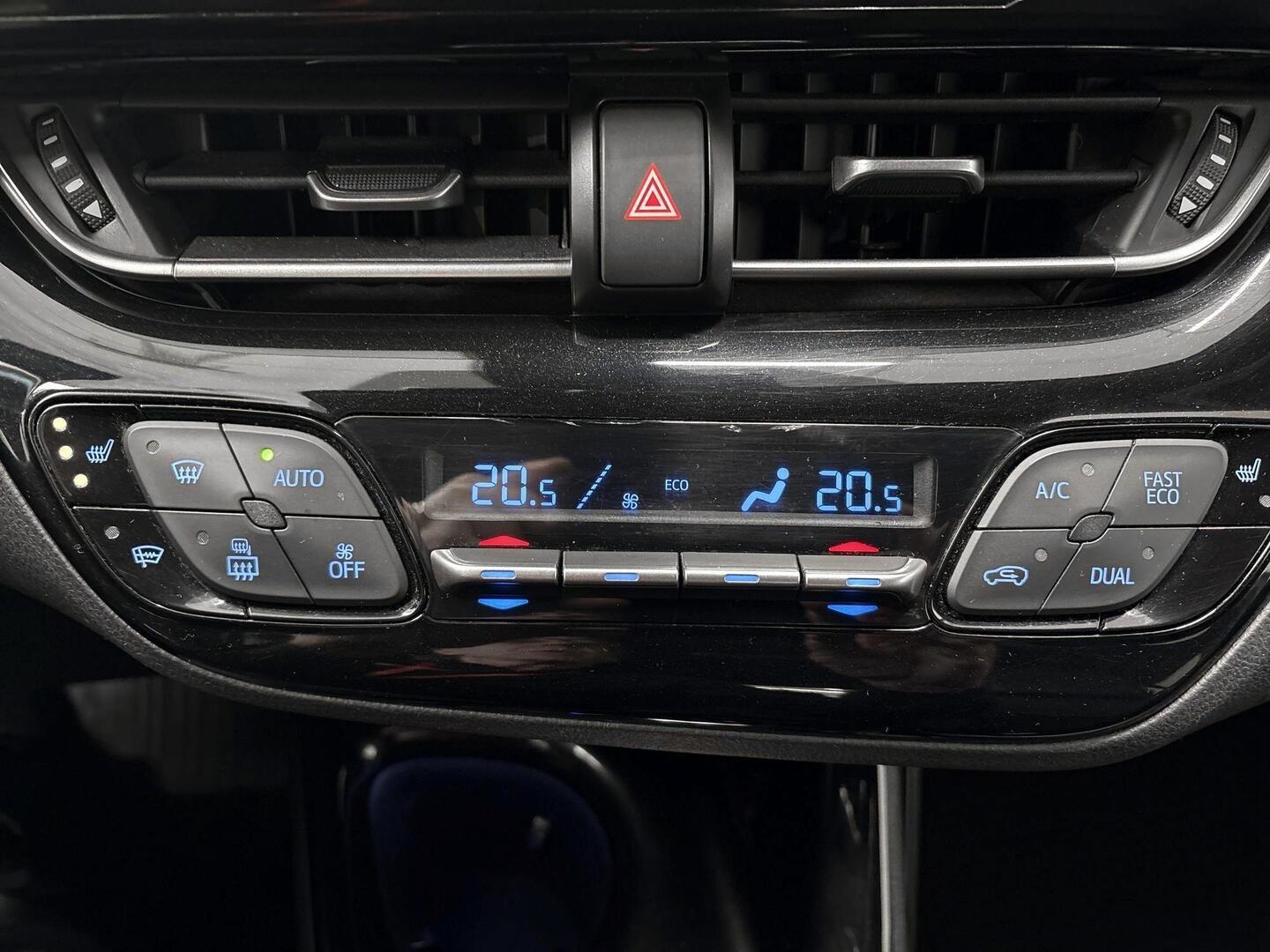 TOYOTA C-HR 2017