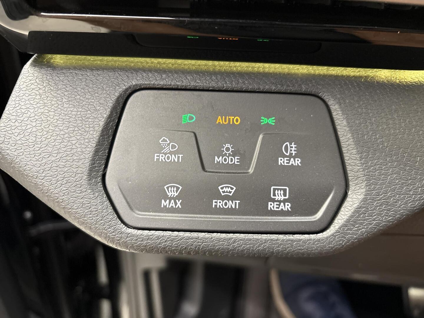VOLKSWAGEN ID.5 2025