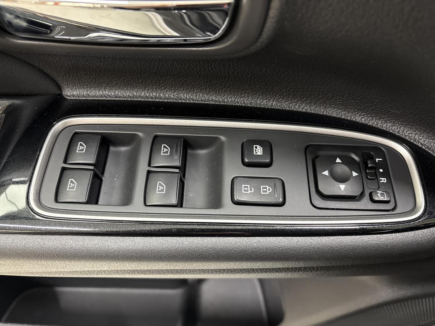 MITSUBISHI Outlander PHEV 2021