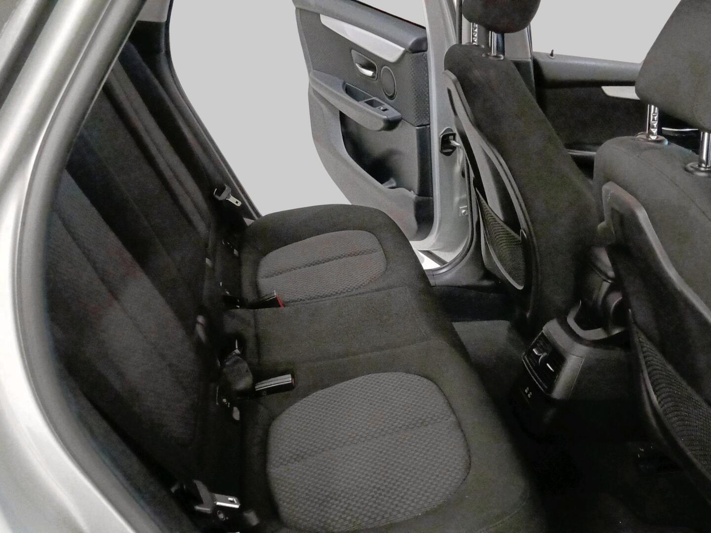 BMW 225 2018