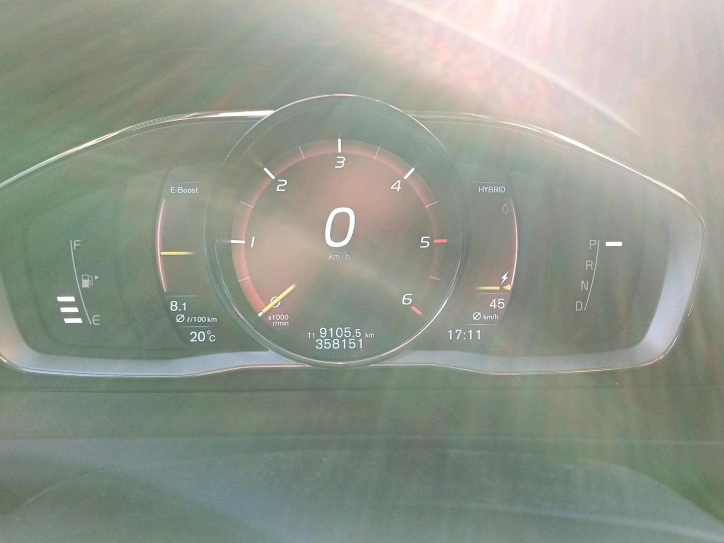 VOLVO V60 2014