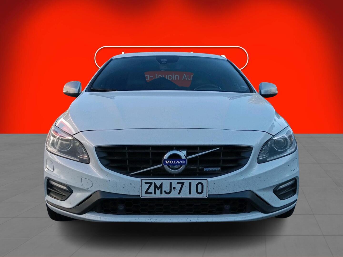 VOLVO V60 2014