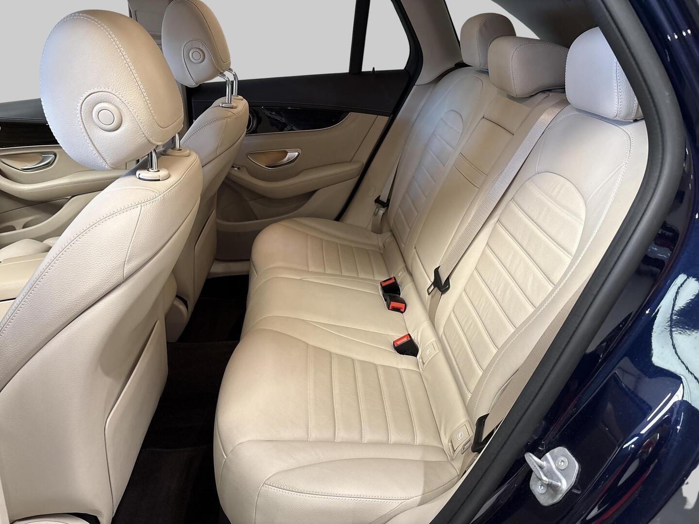 MERCEDES-BENZ GLC 2020