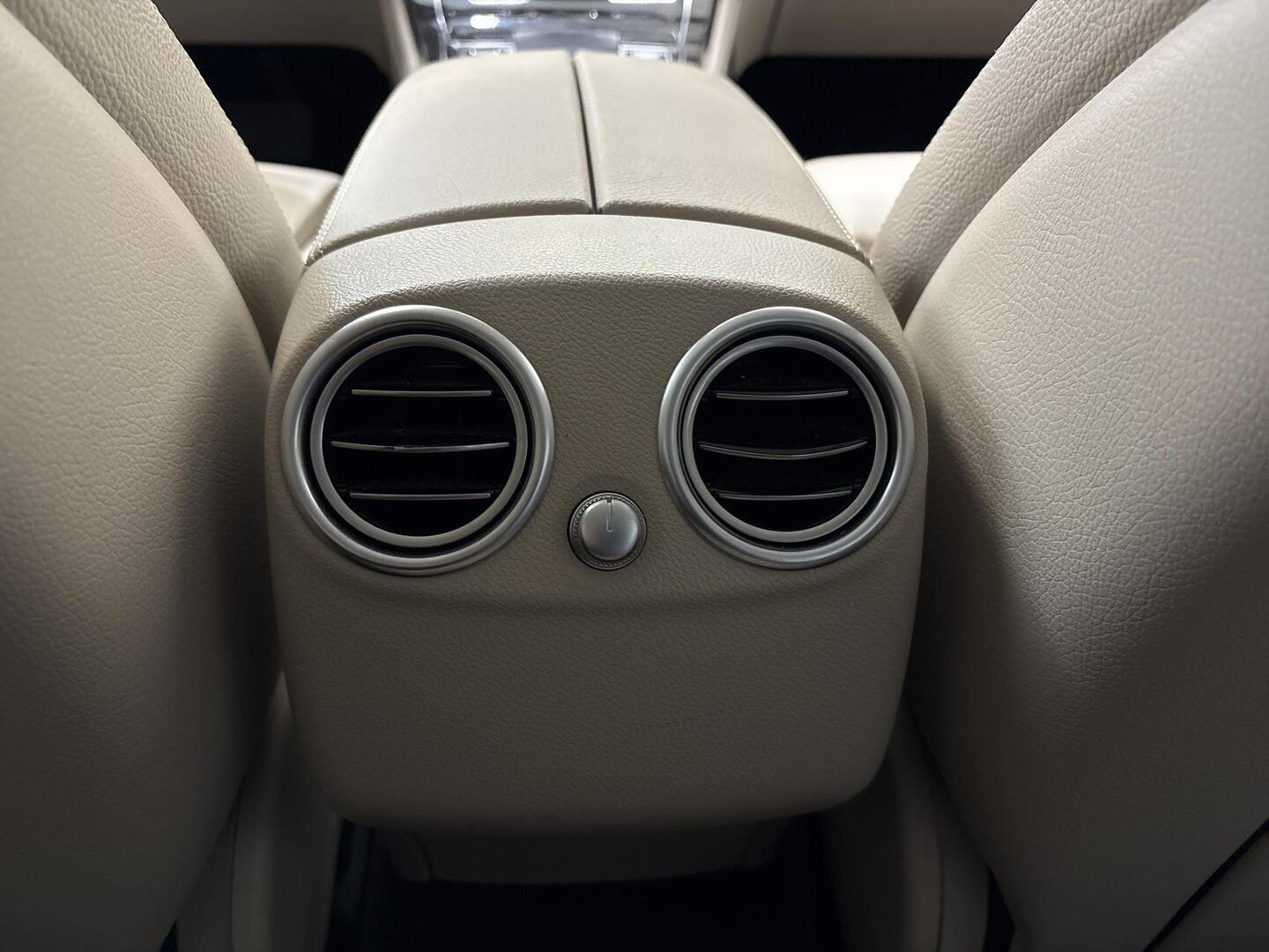 MERCEDES-BENZ GLC 2020