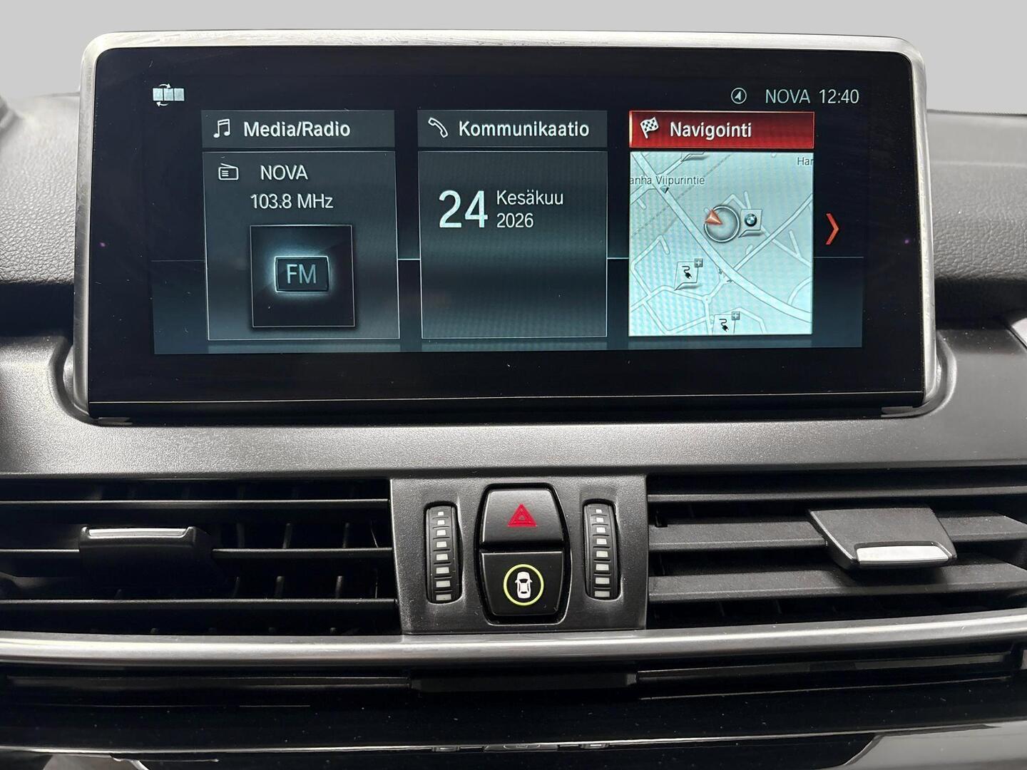 BMW 225 2017