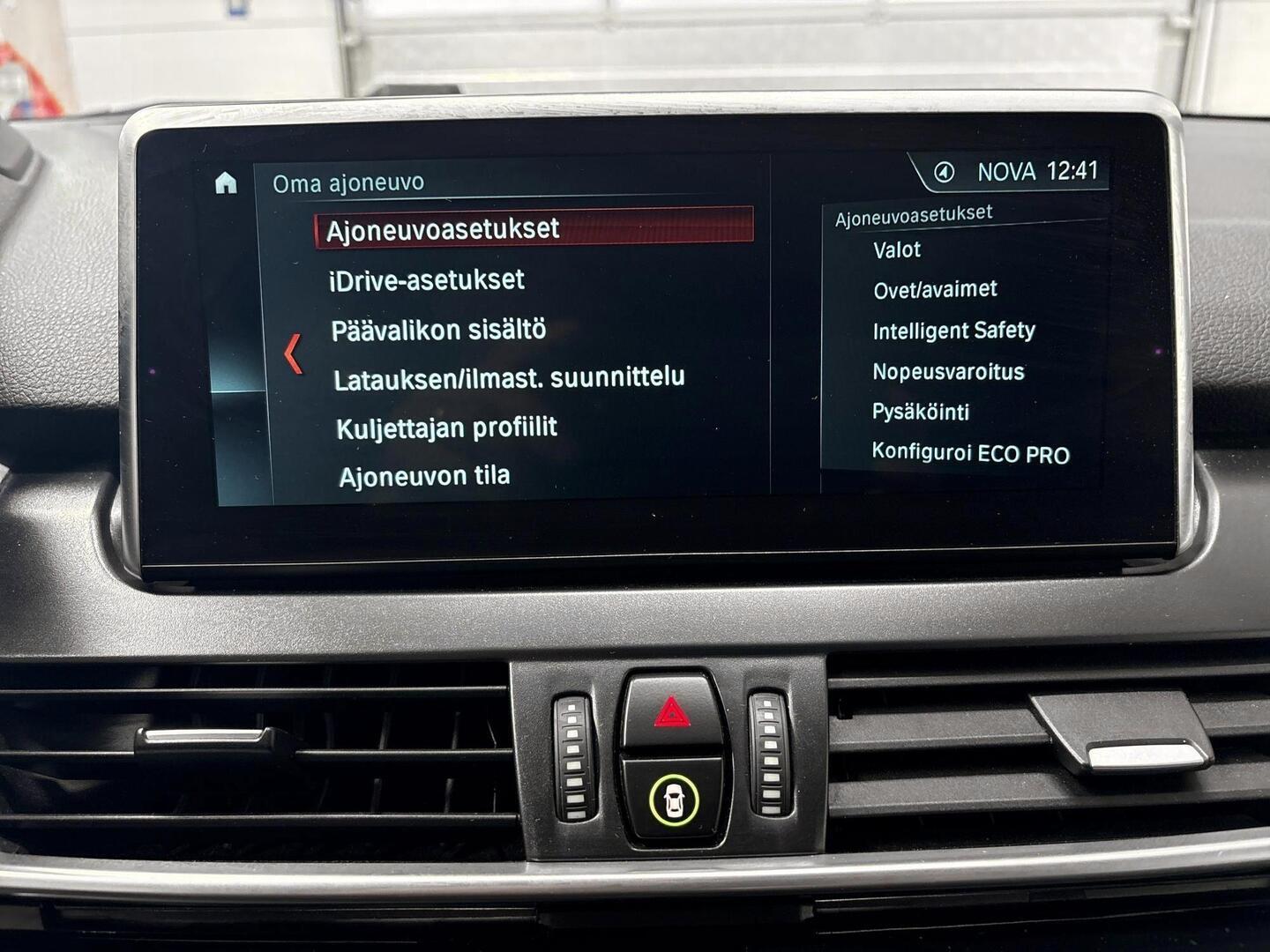 BMW 225 2017