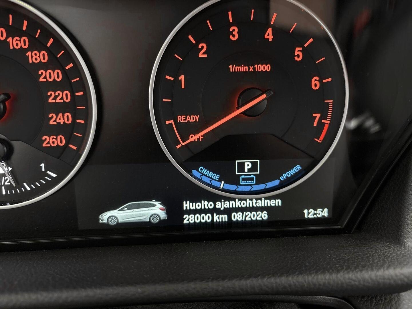 BMW 225 2017