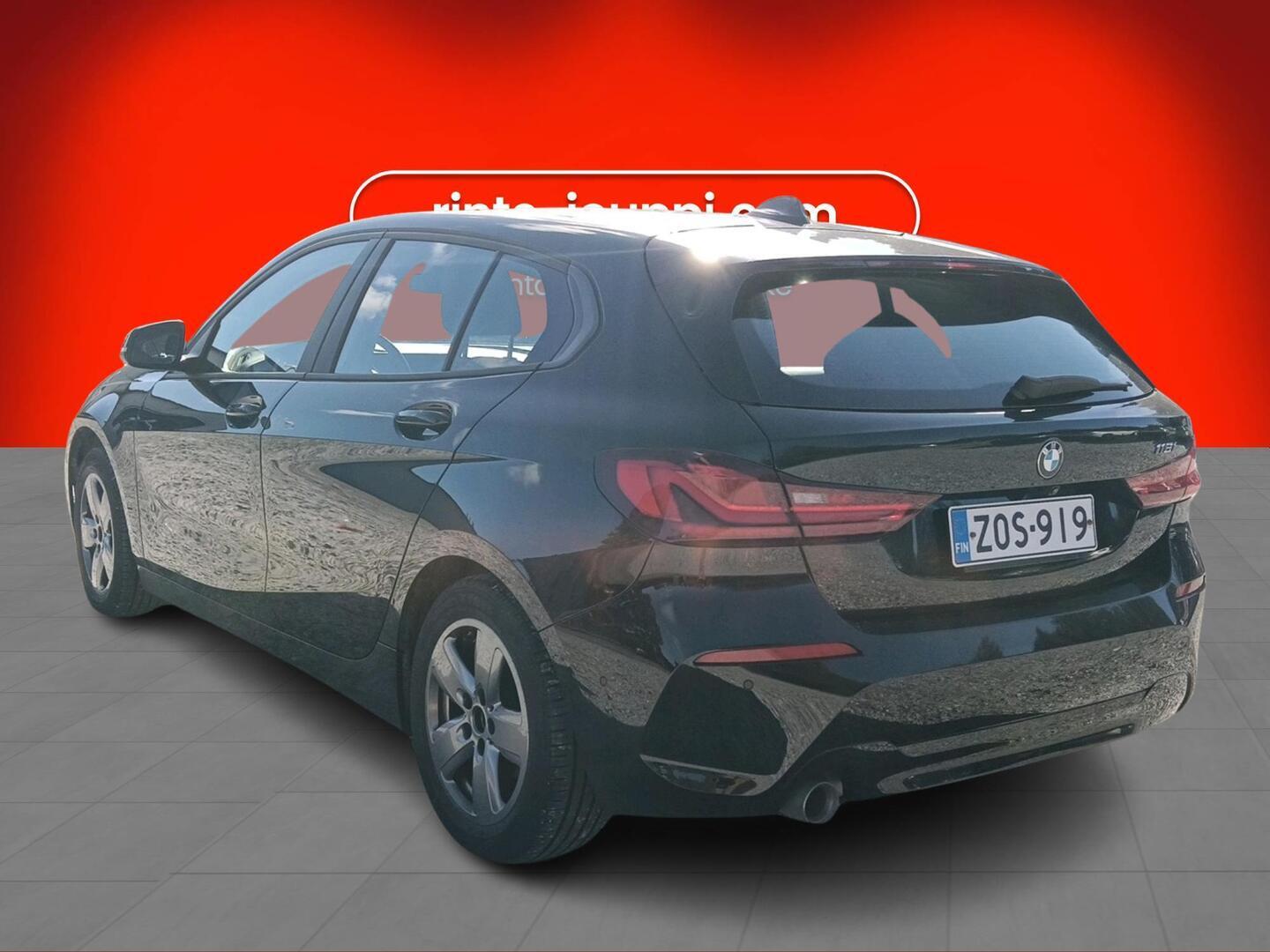 BMW 118 2023