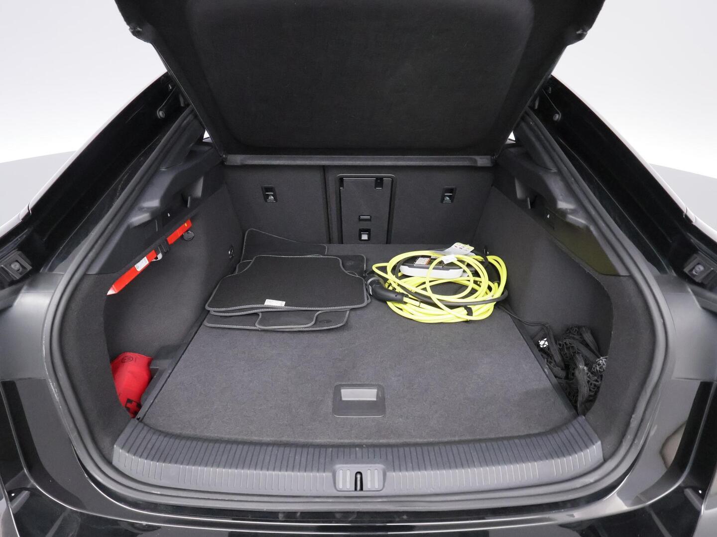 VOLKSWAGEN ID.7 2024