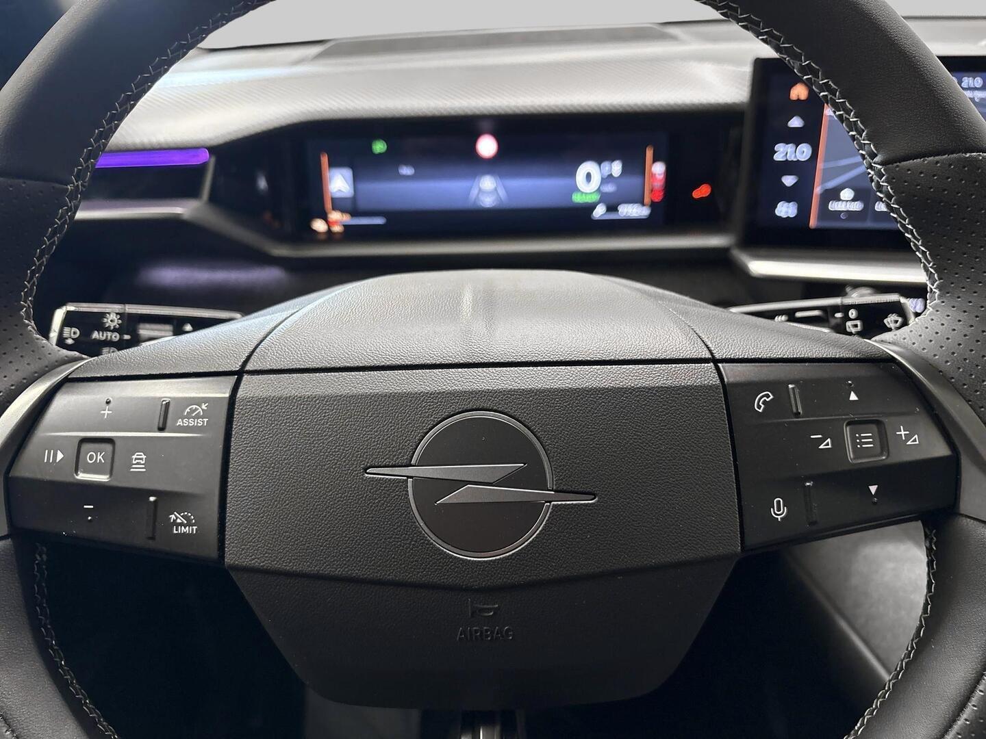 OPEL GRANDLAND 2024