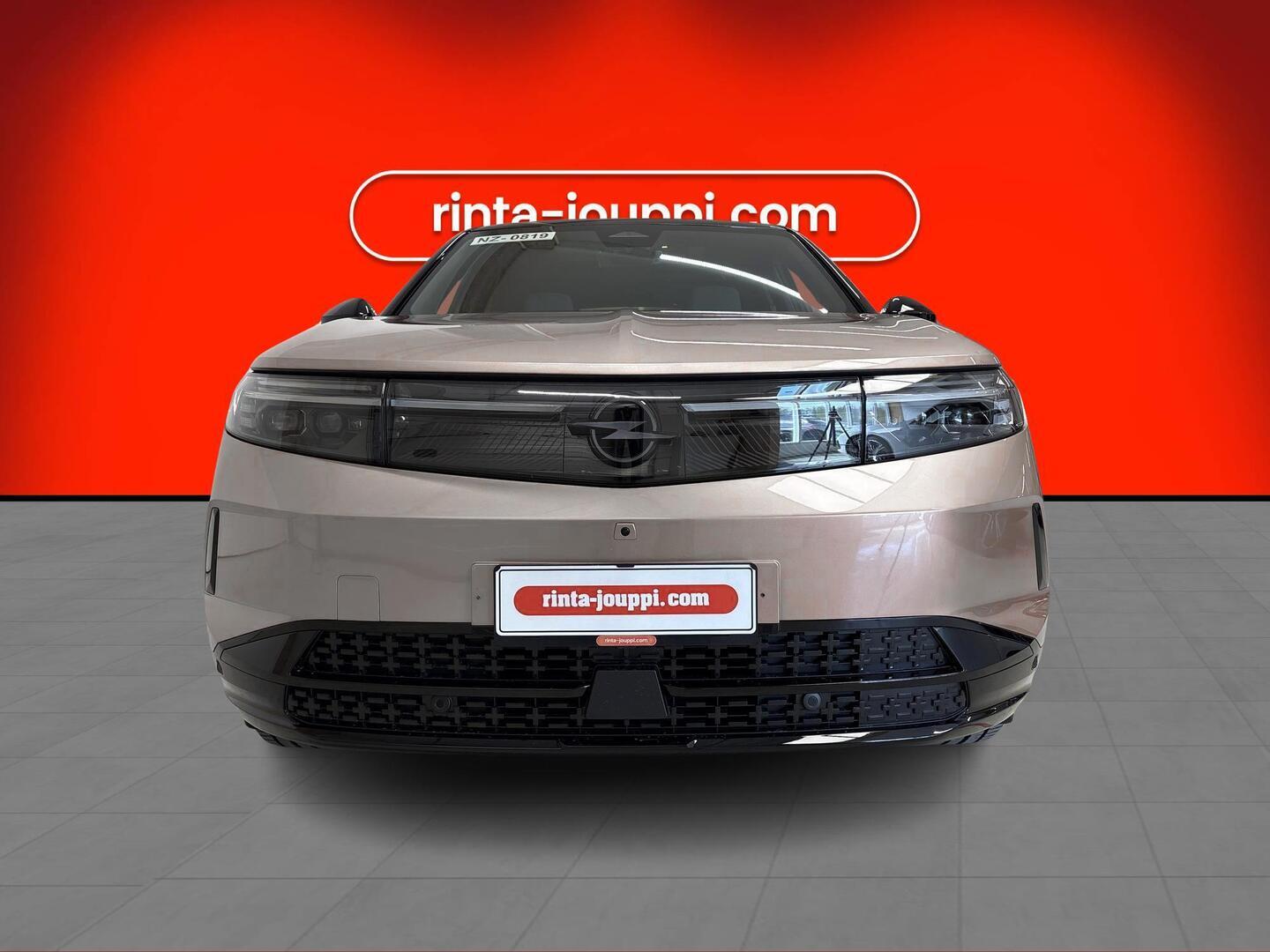 OPEL GRANDLAND 2024