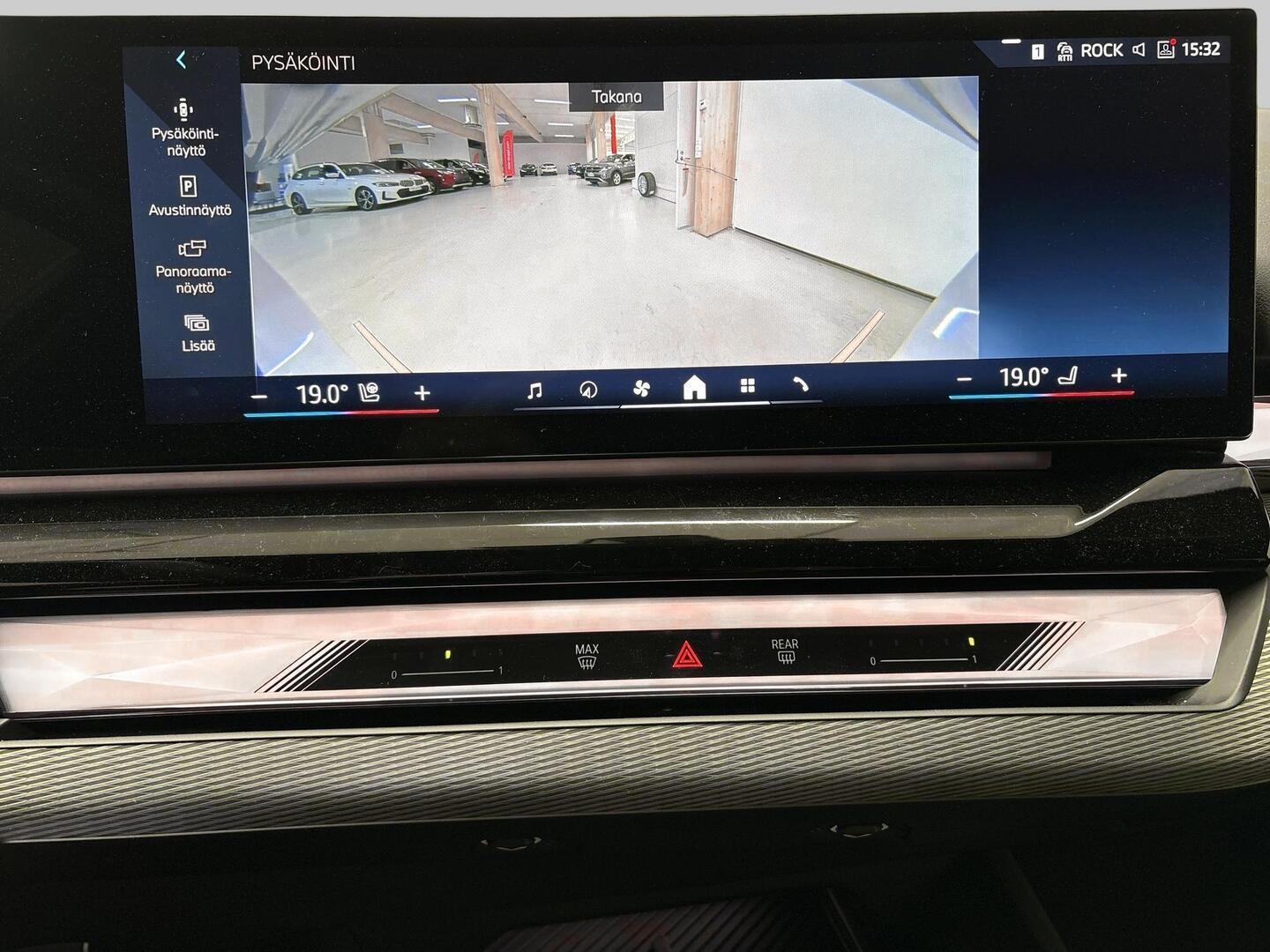 BMW I5 2025