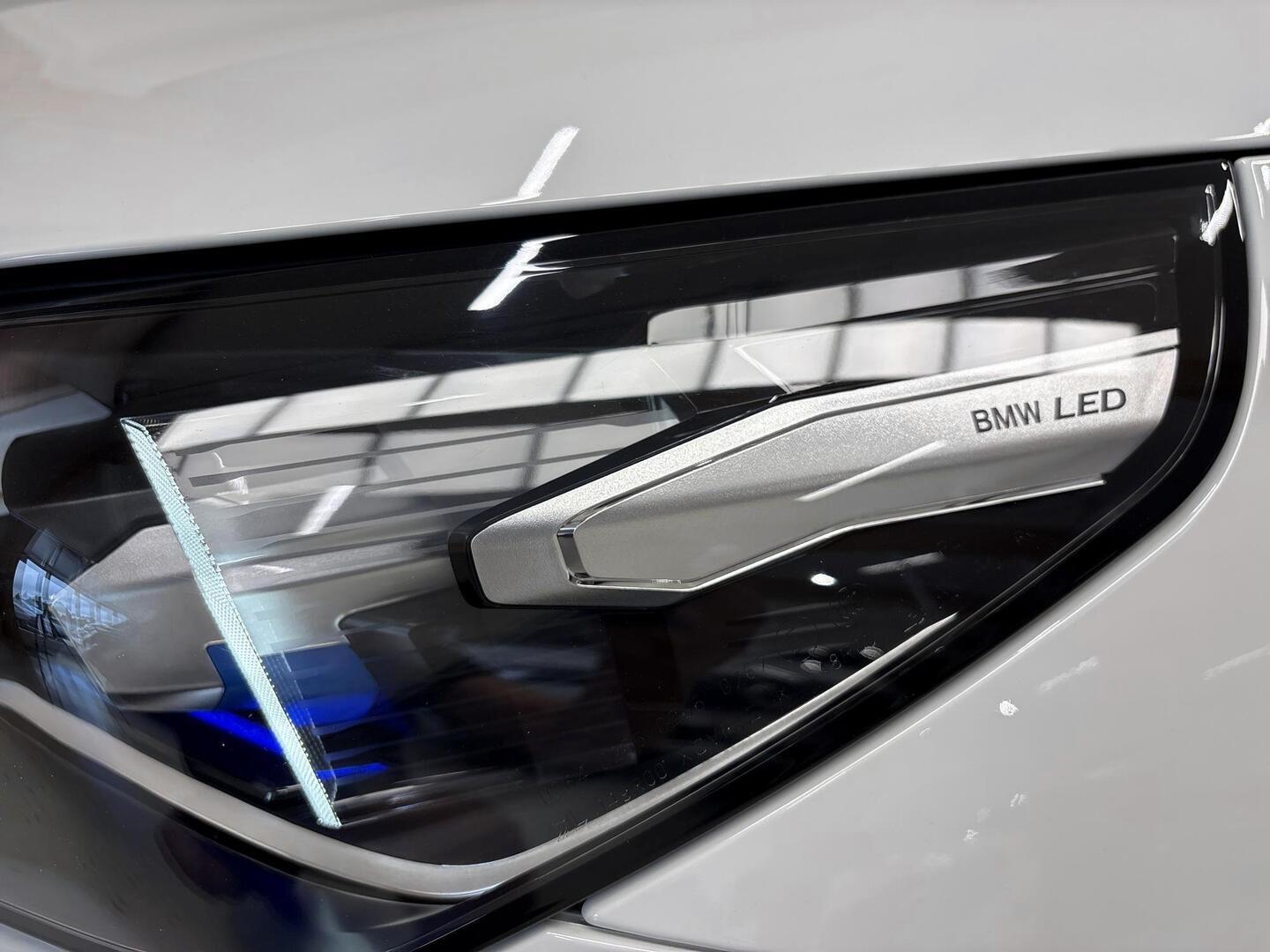 BMW I5 2025