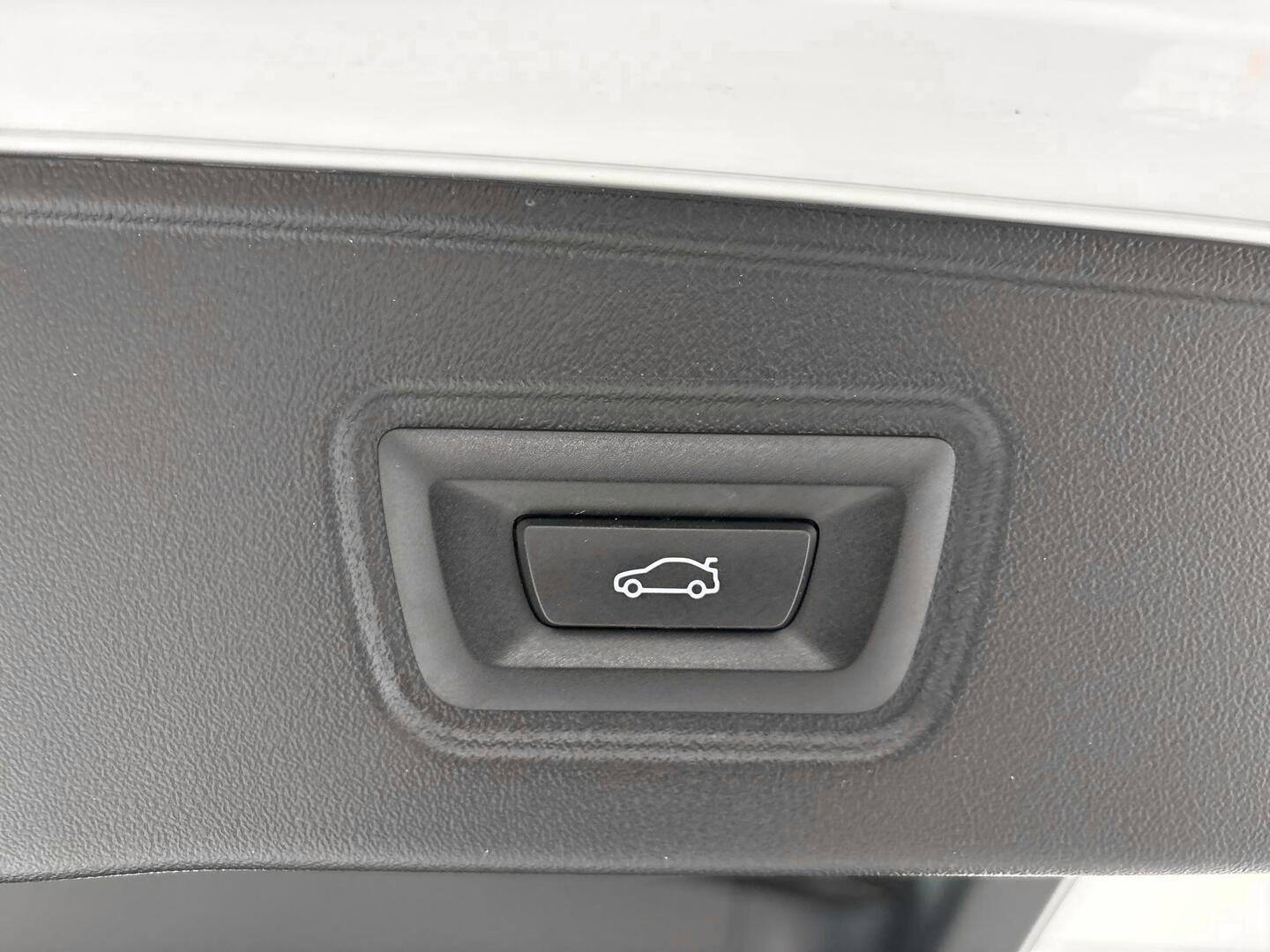 BMW I5 2025
