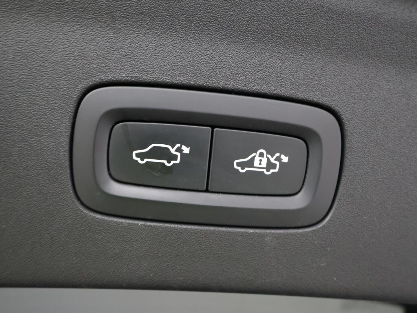 POLESTAR 2 2022