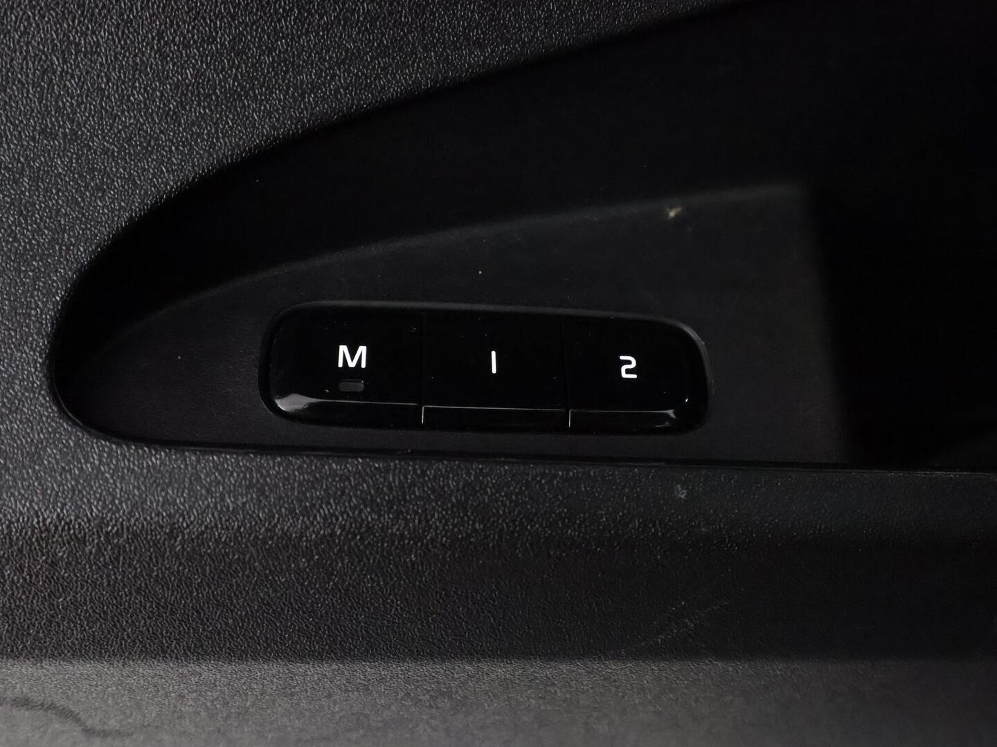 POLESTAR 2 2022