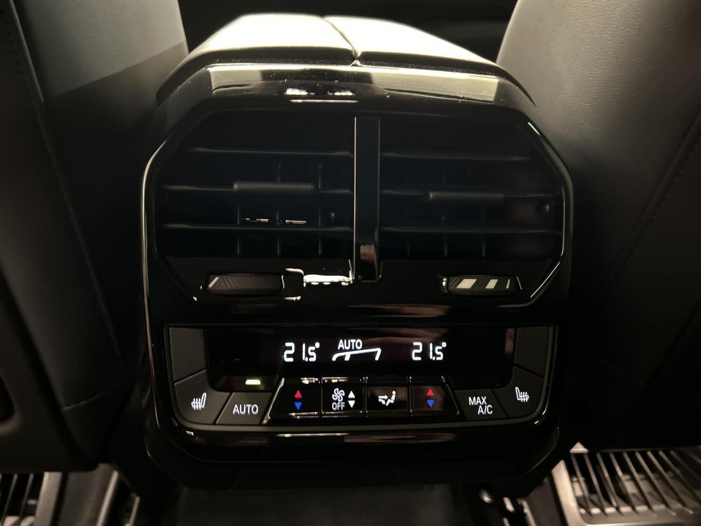 BMW IX 2022