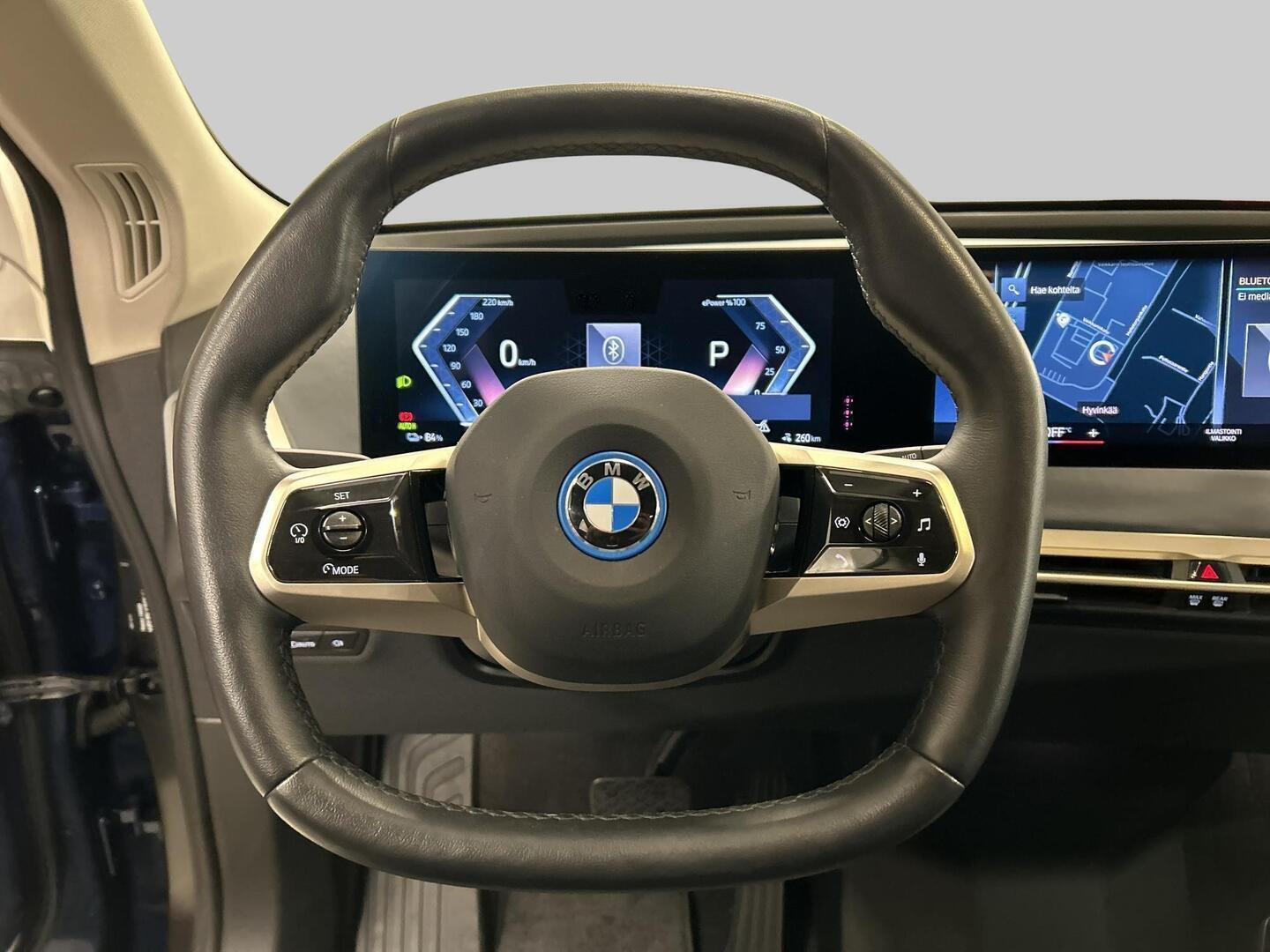 BMW IX 2022