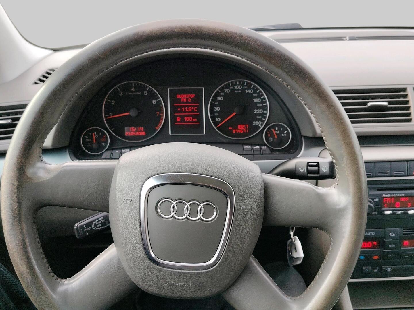 AUDI A4 2005
