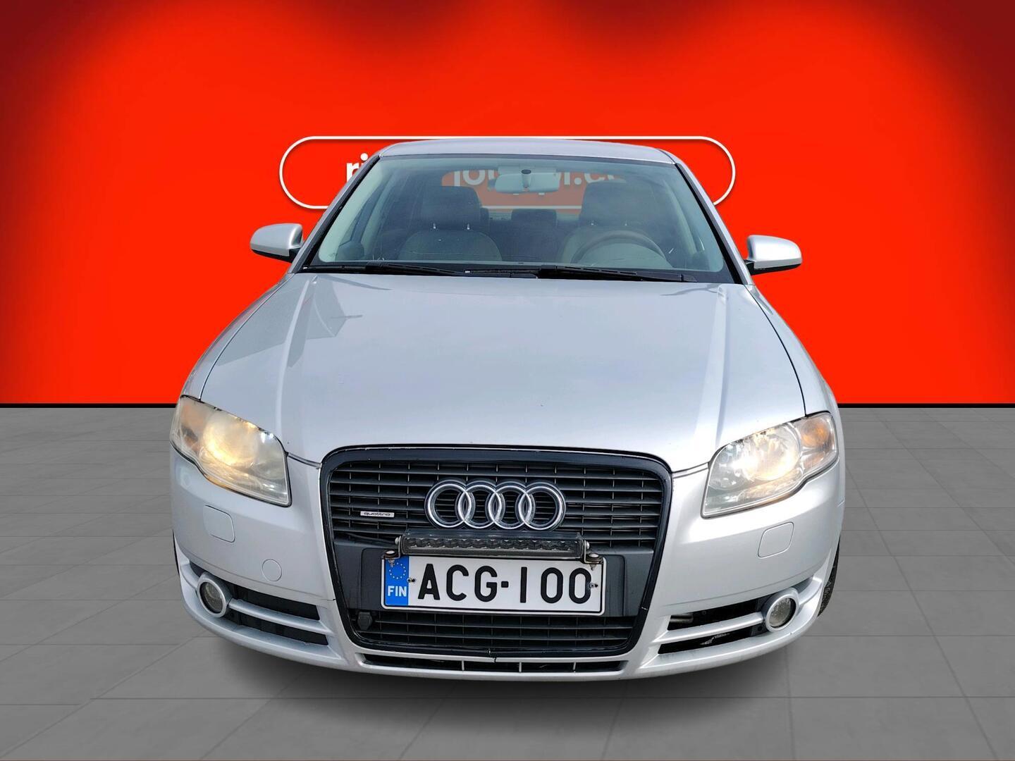 AUDI A4 2005