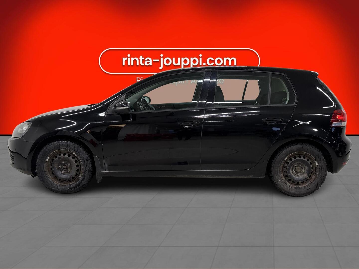 VOLKSWAGEN Golf 2012