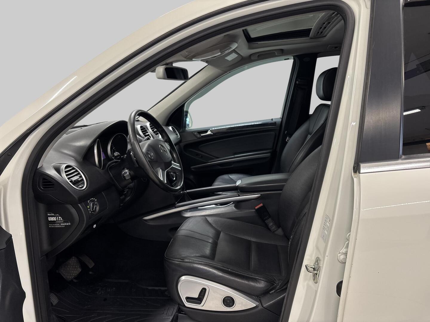 MERCEDES-BENZ ML 2010