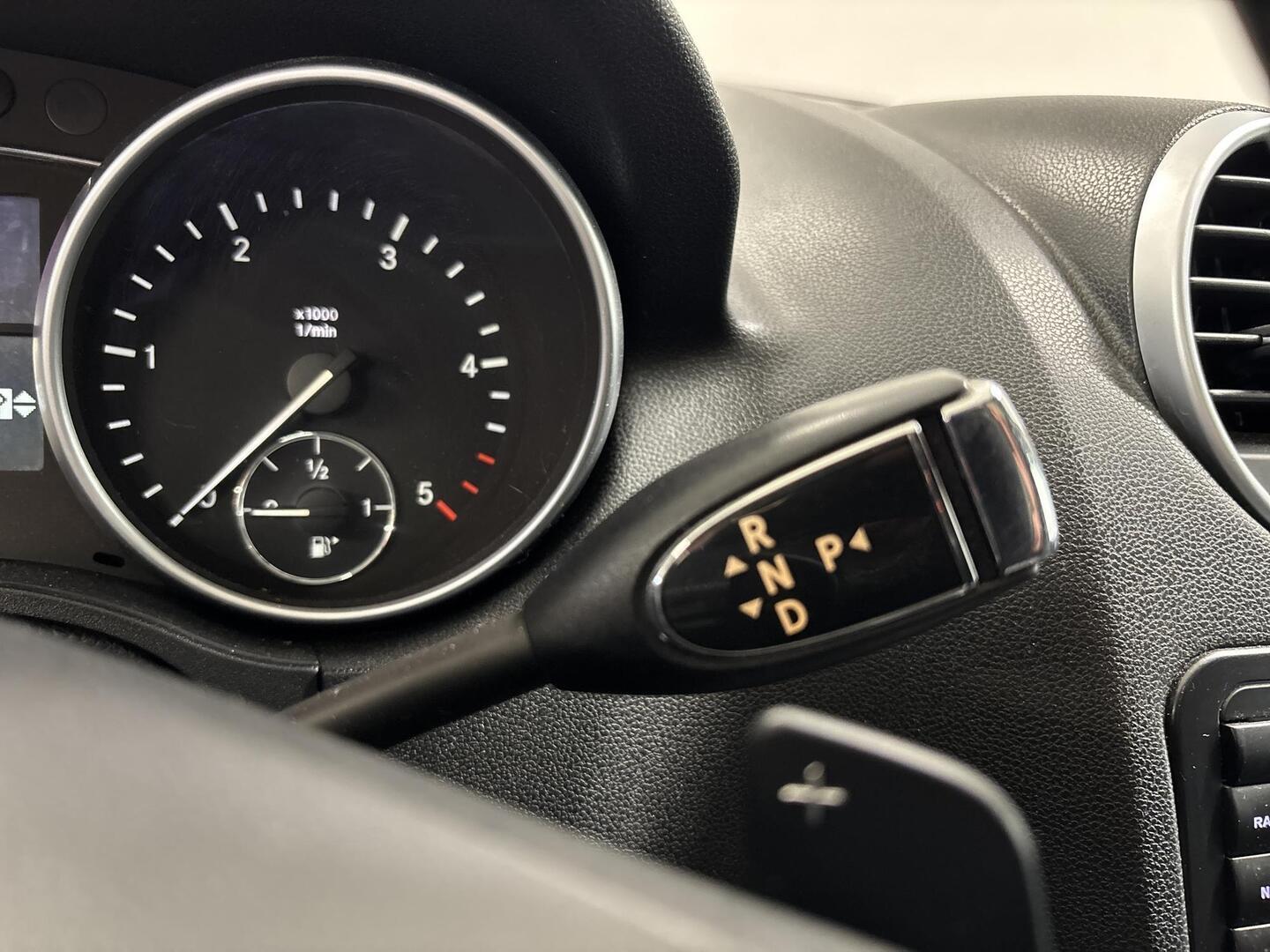 MERCEDES-BENZ ML 2010