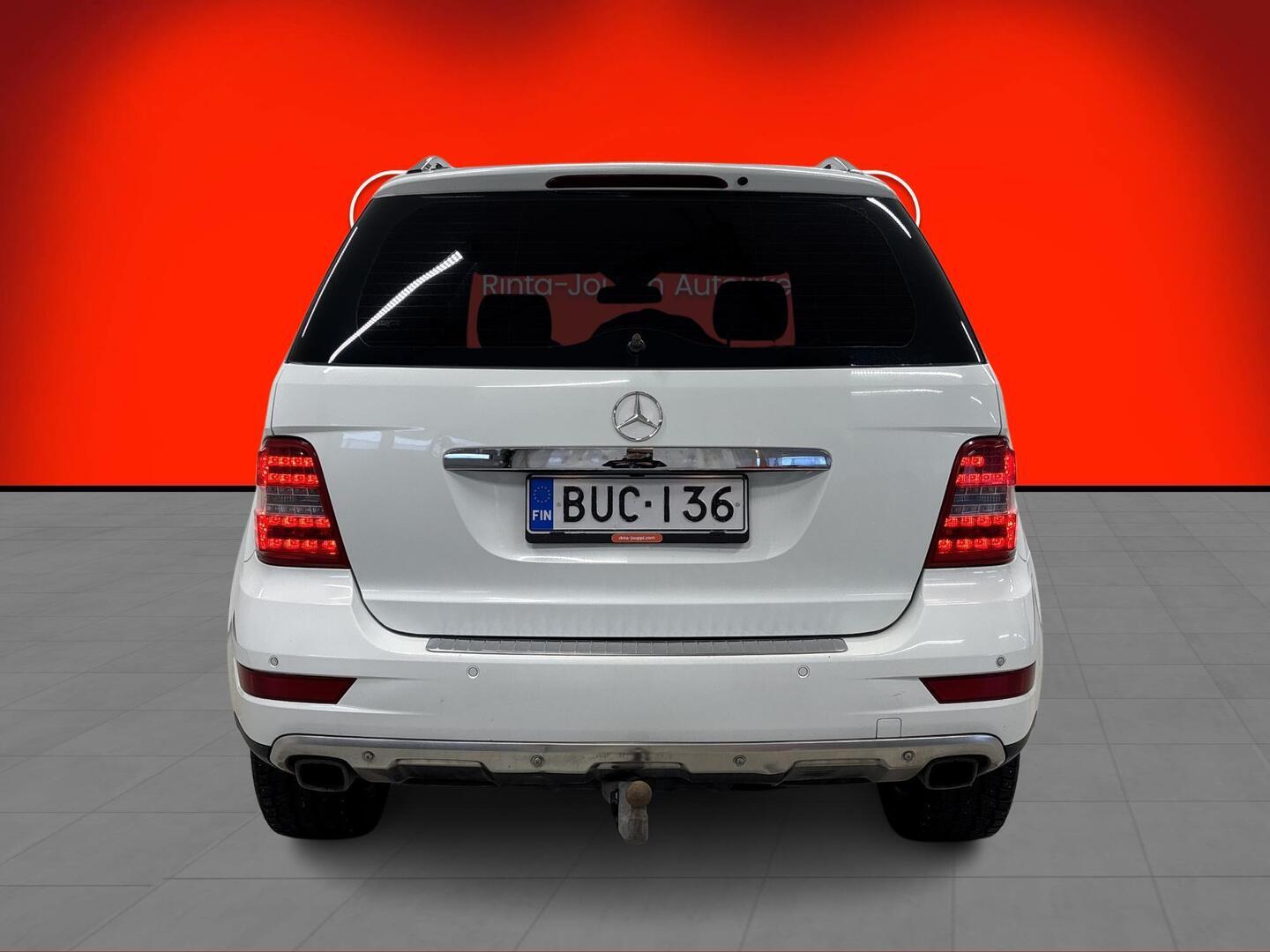 MERCEDES-BENZ ML 2010