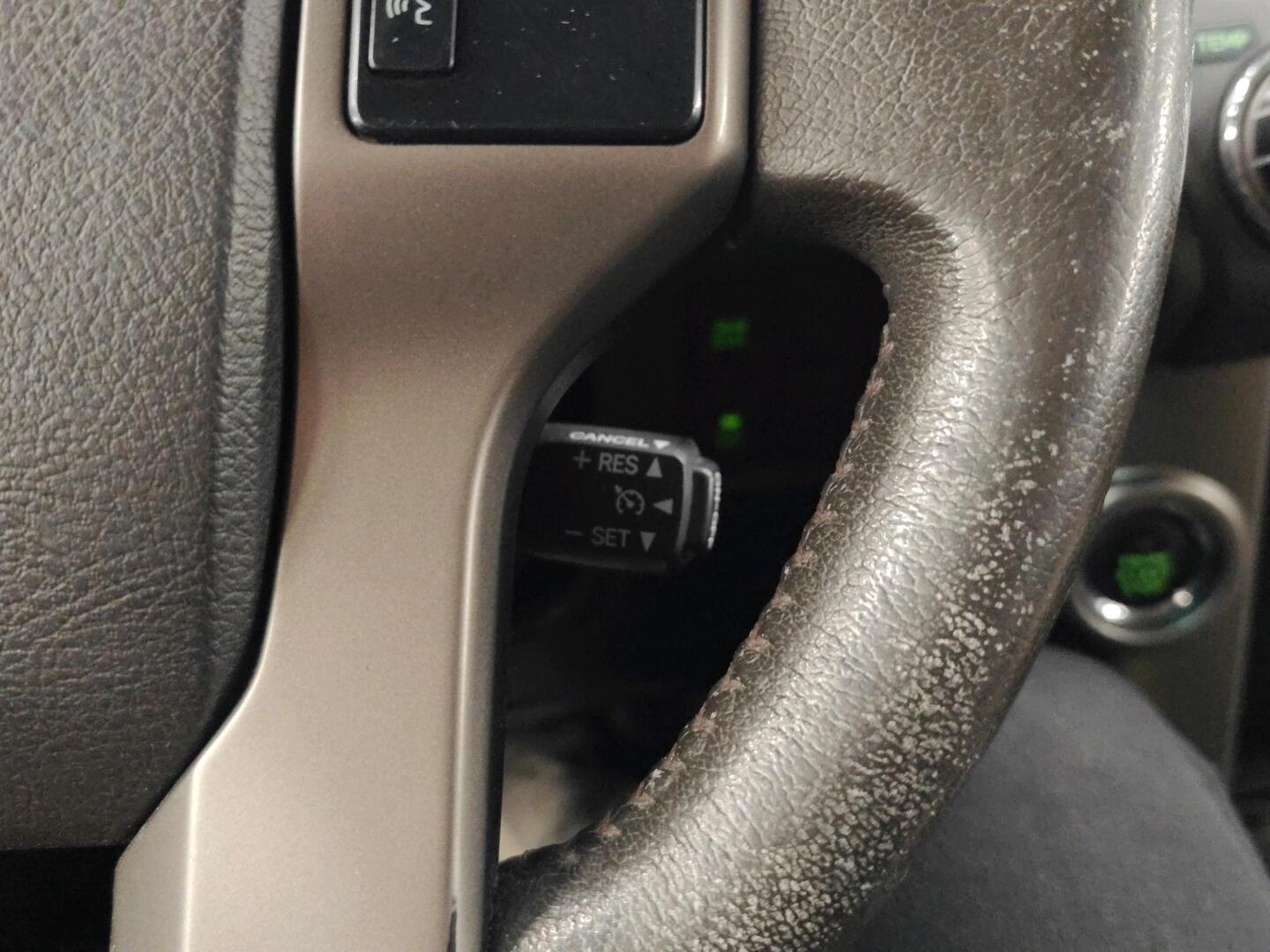 TOYOTA Land Cruiser 2010