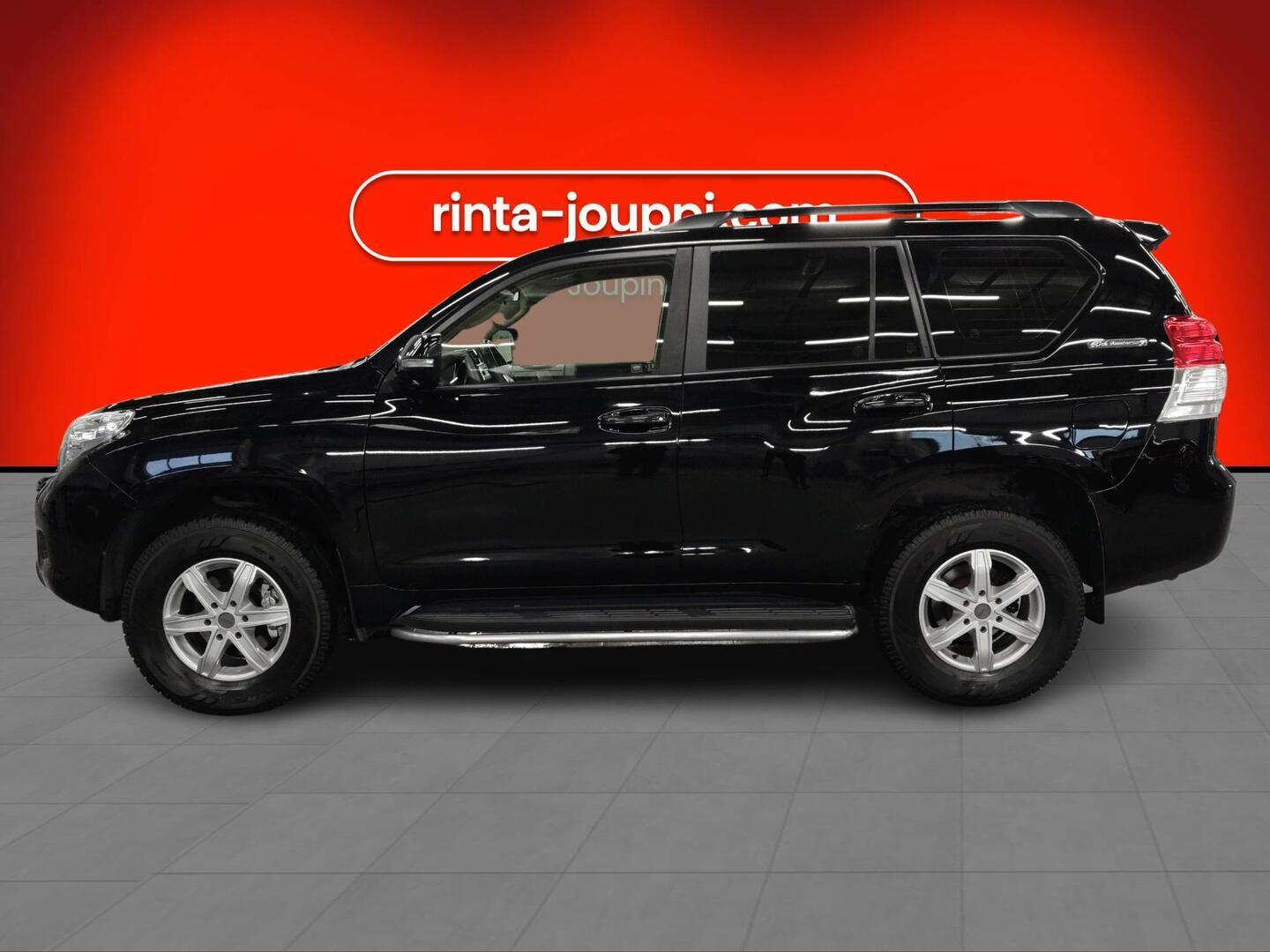 TOYOTA Land Cruiser 2010