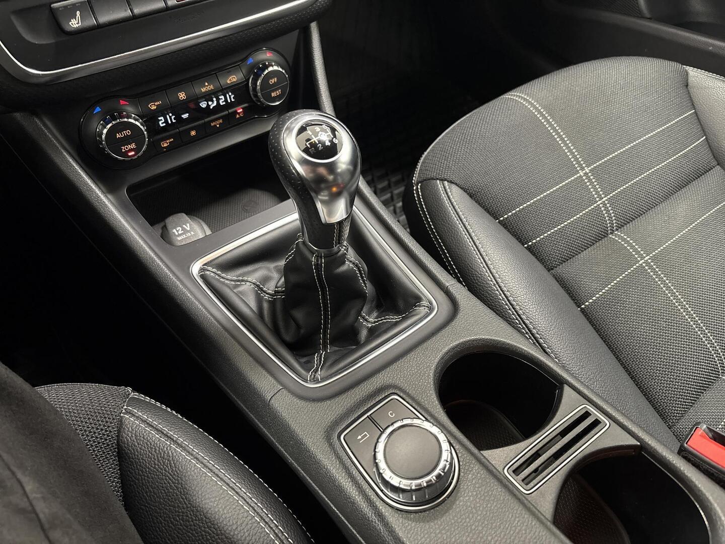 MERCEDES-BENZ A 2014