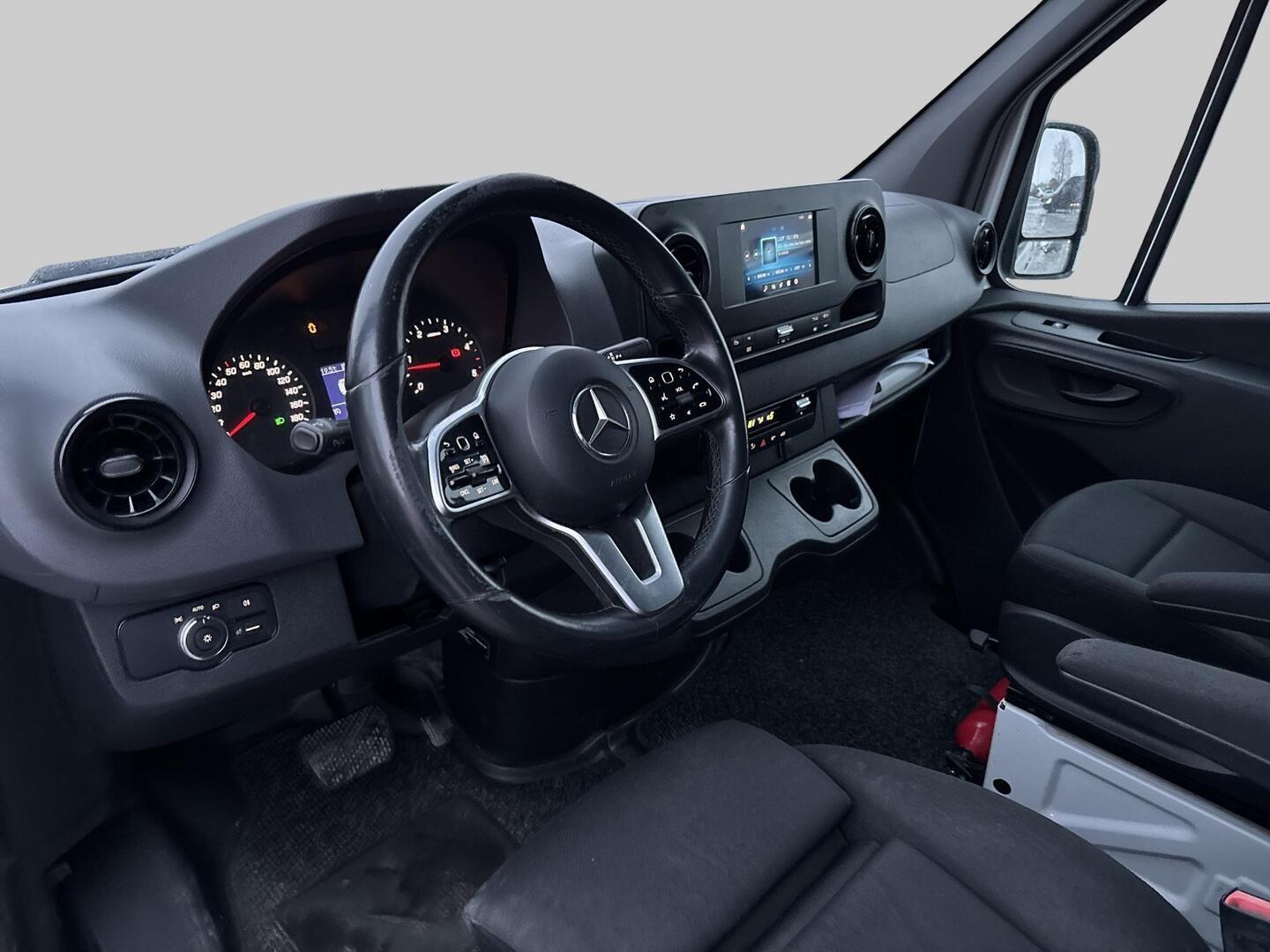 MERCEDES-BENZ Sprinter 2019