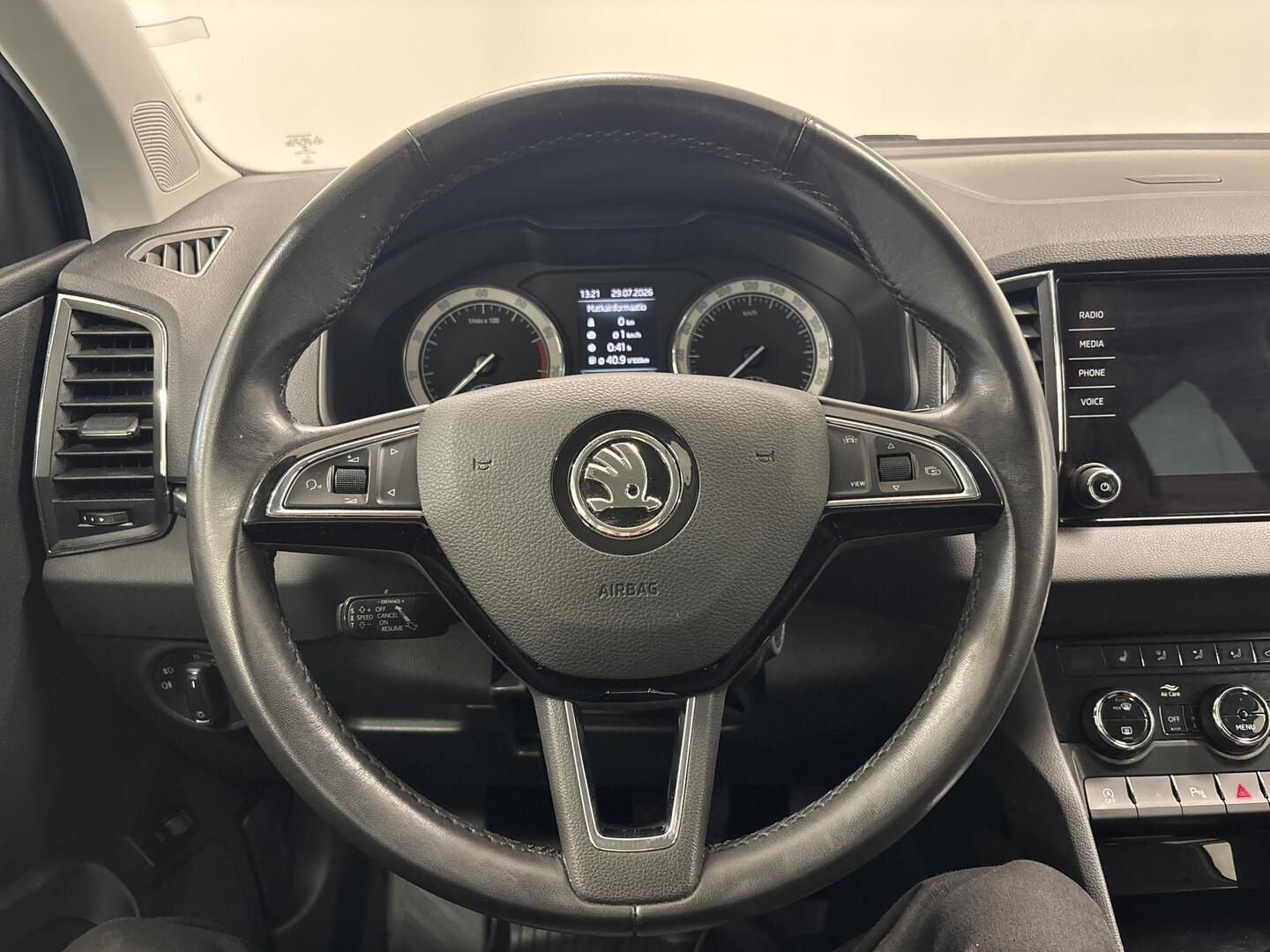 SKODA Karoq 2019