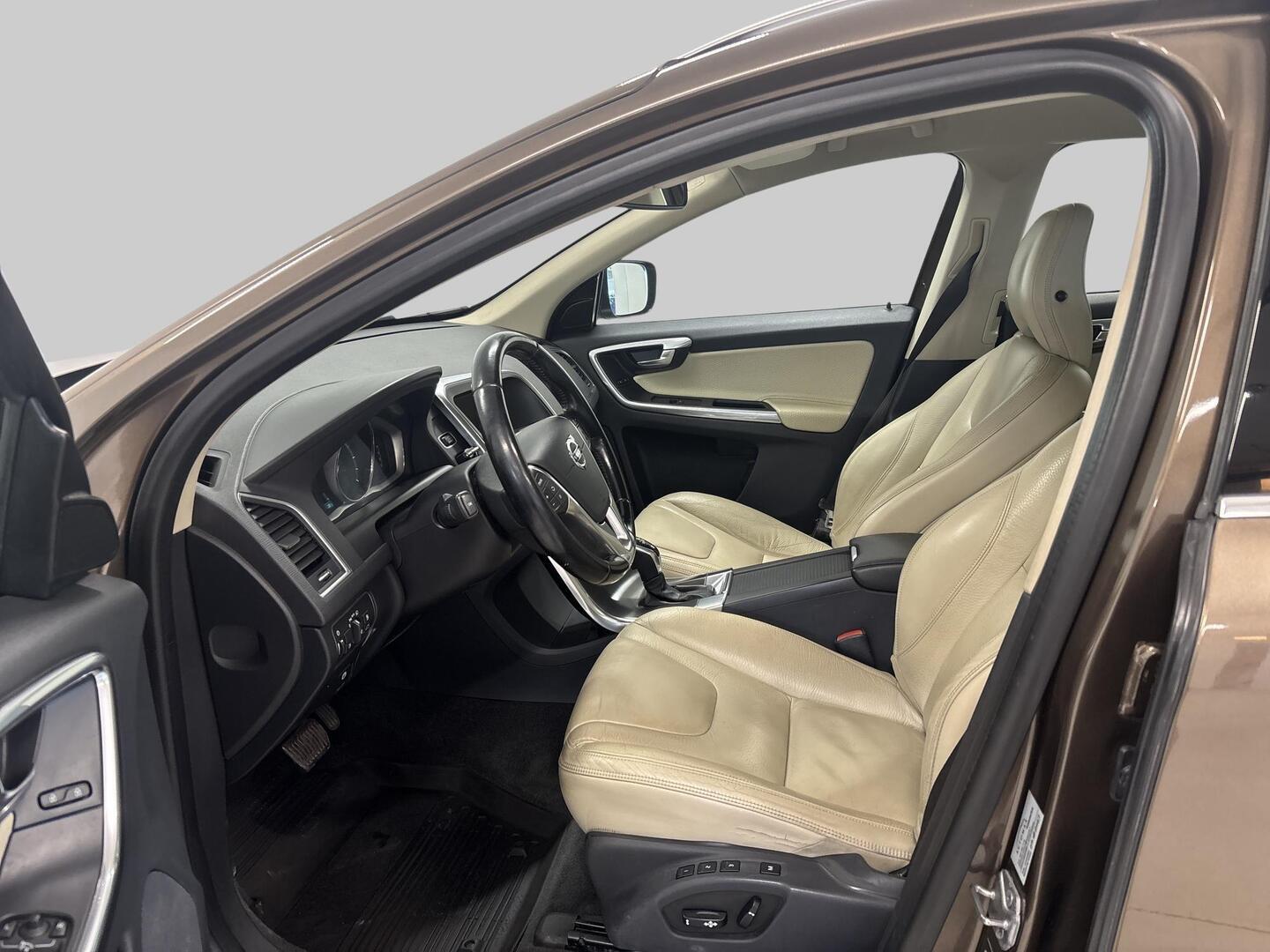 VOLVO XC60 2014