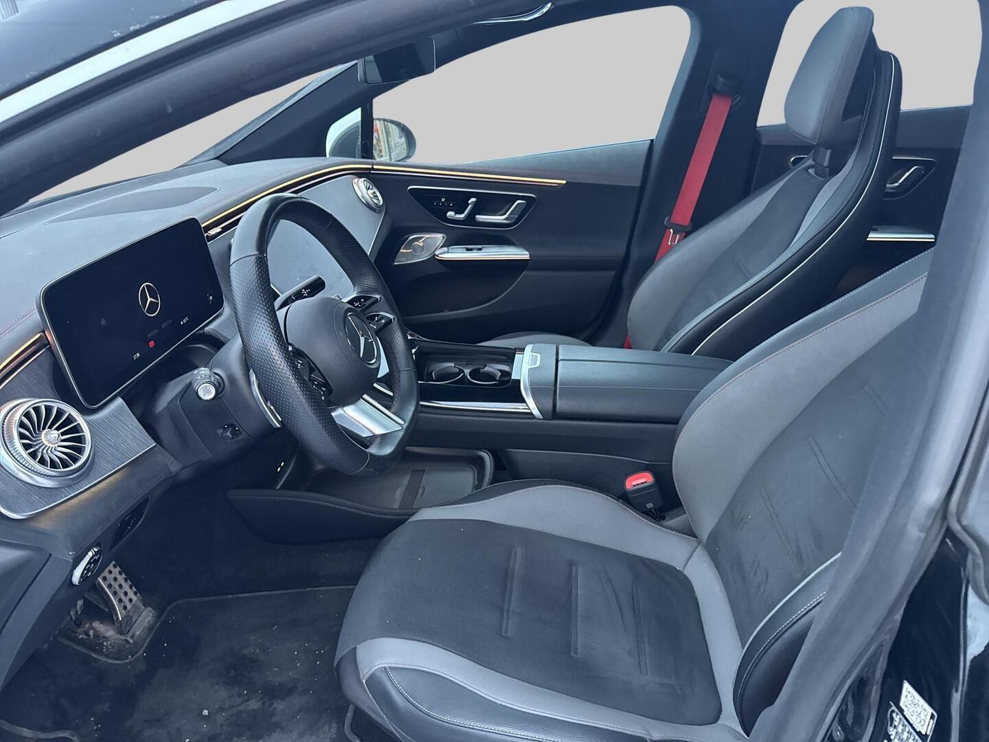 MERCEDES-BENZ EQE 2022