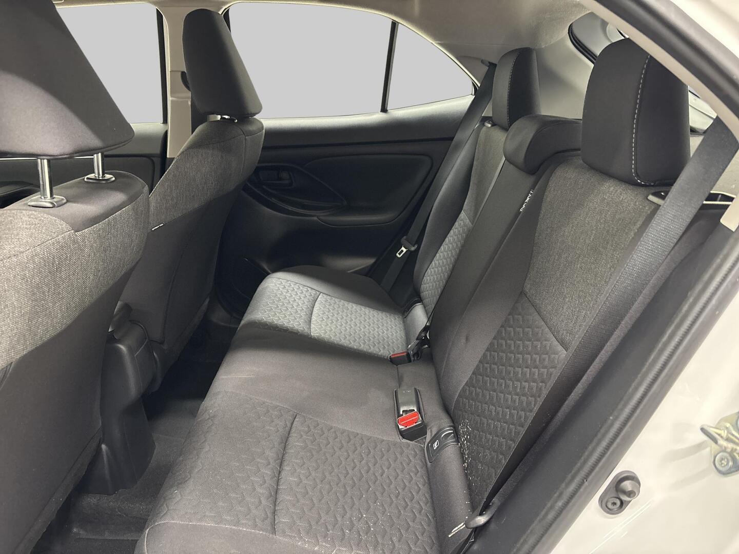 TOYOTA YARIS CROSS 2024