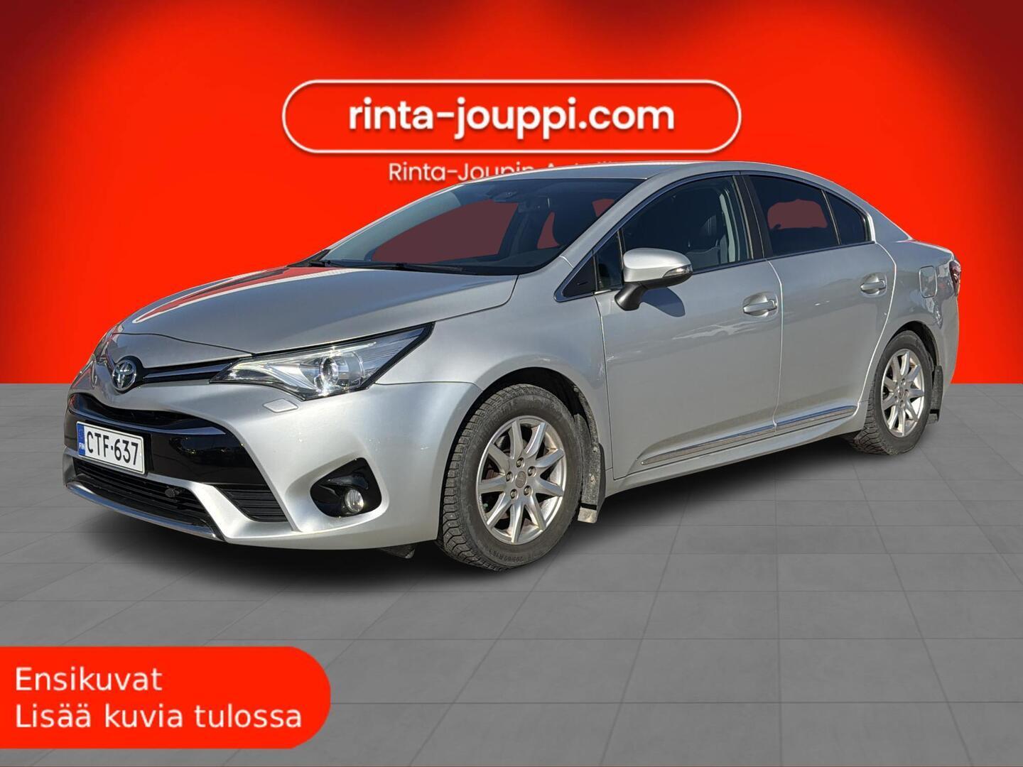 TOYOTA Avensis 2015
