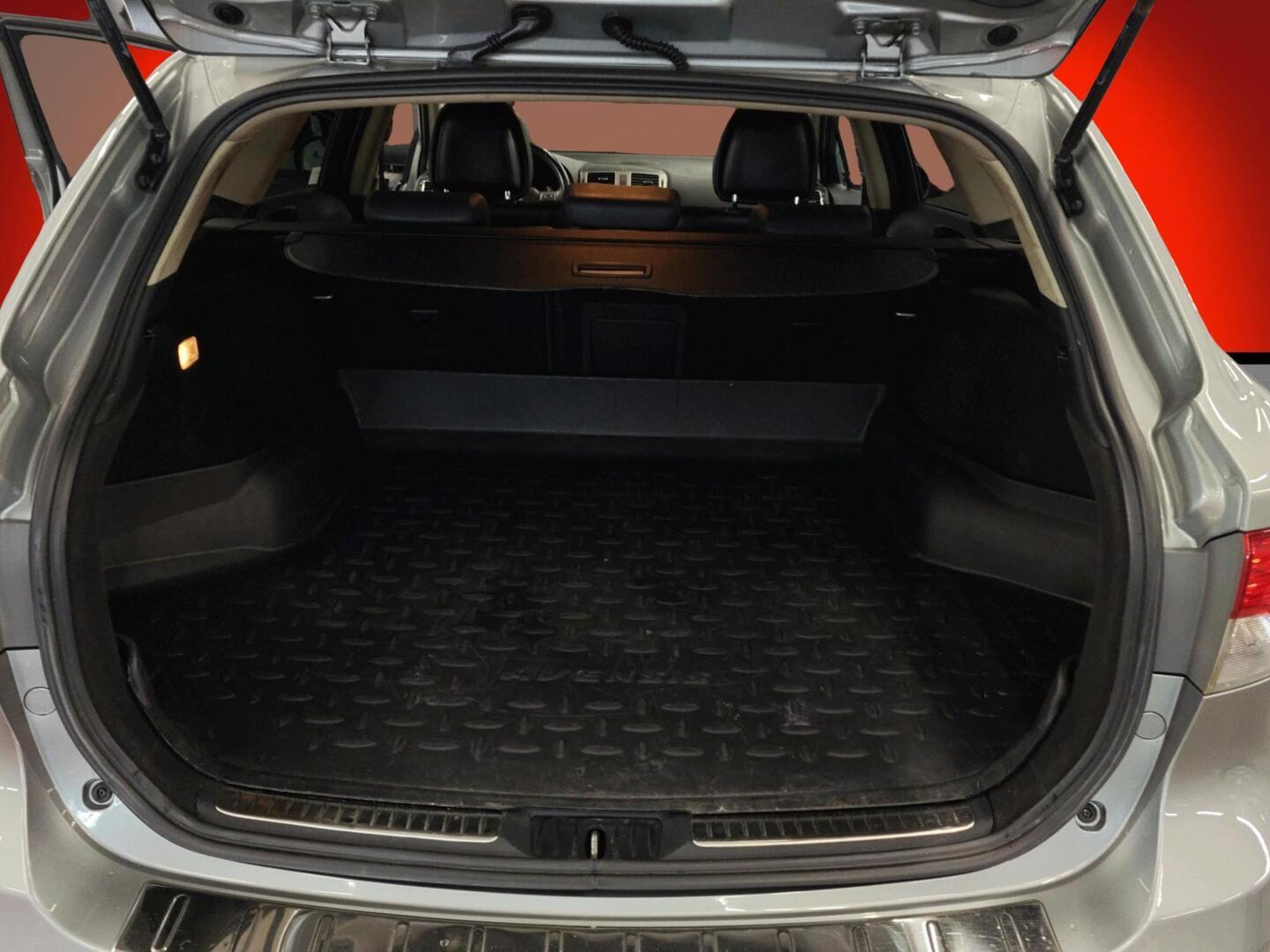 TOYOTA AVENSIS 2013