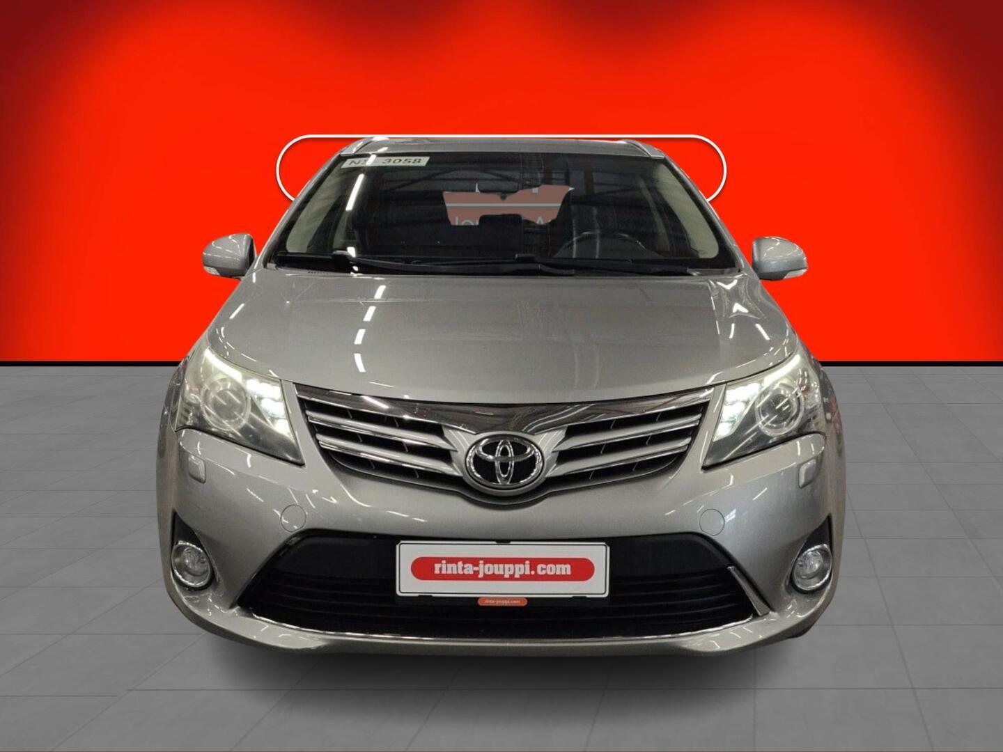 TOYOTA AVENSIS 2013